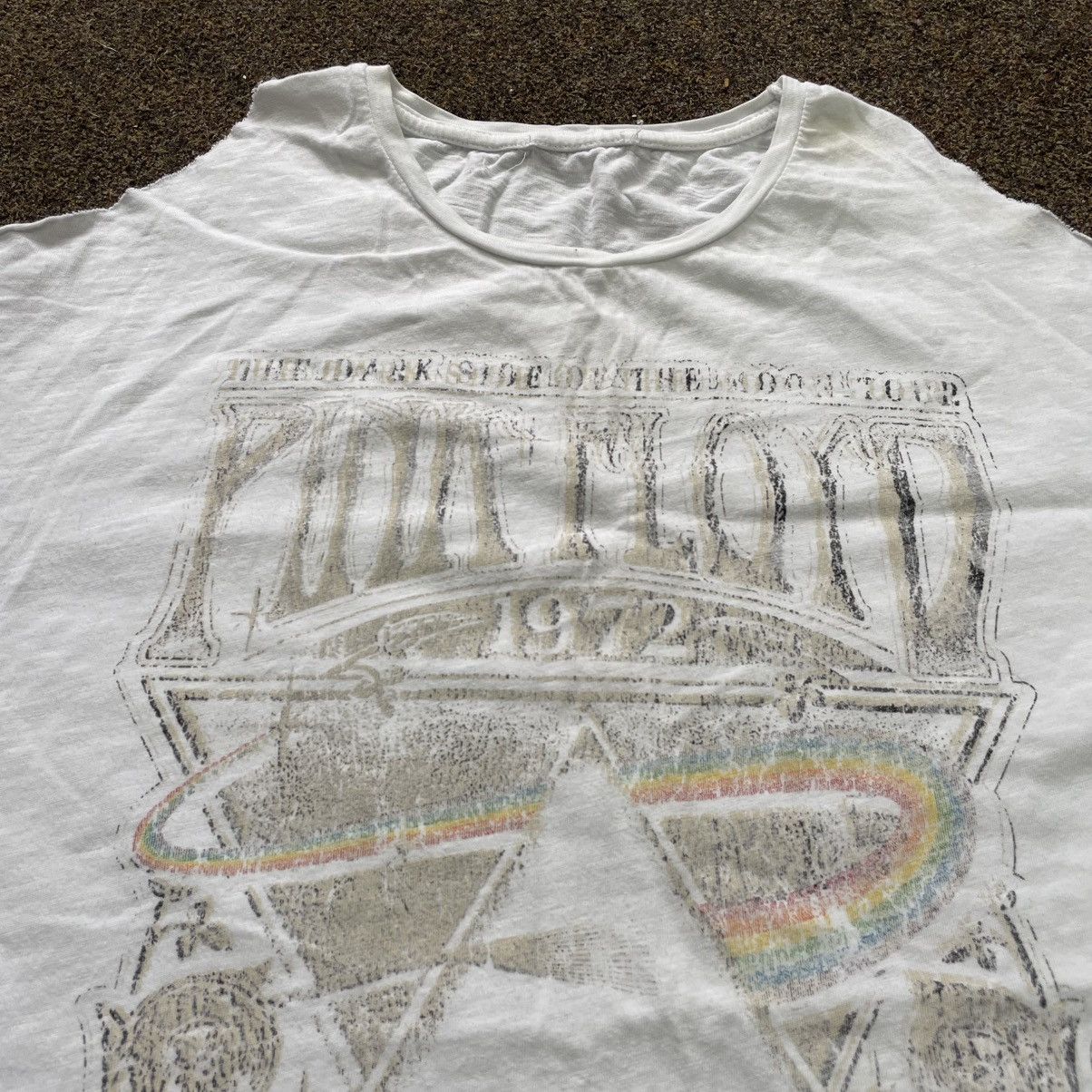 Vintage Vintage 90s Sun Faded Graphic Tee Thrashed Grunge Wide Leg M Size US M / EU 48-50 / 2 - 3 Thumbnail
