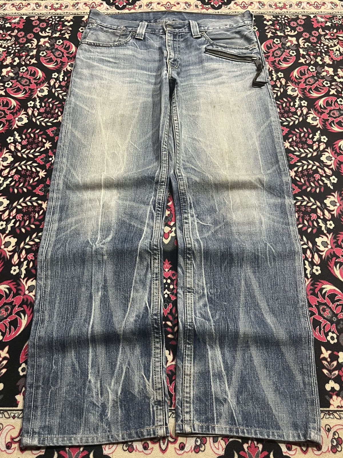 ⚡️Loose Fit⚡️Vintage Levi’s 502 Blue Faded Washed Smokey Jeans