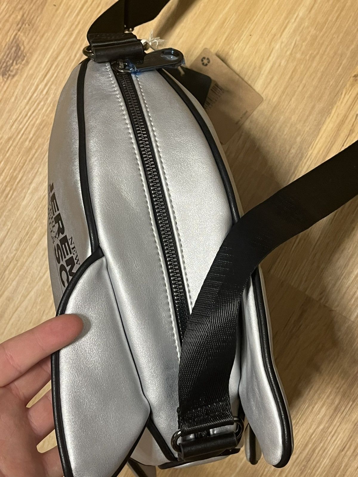 Jeremy Scott Jeremy scott rocket side bag 🚀 Size ONE SIZE - 4 Thumbnail