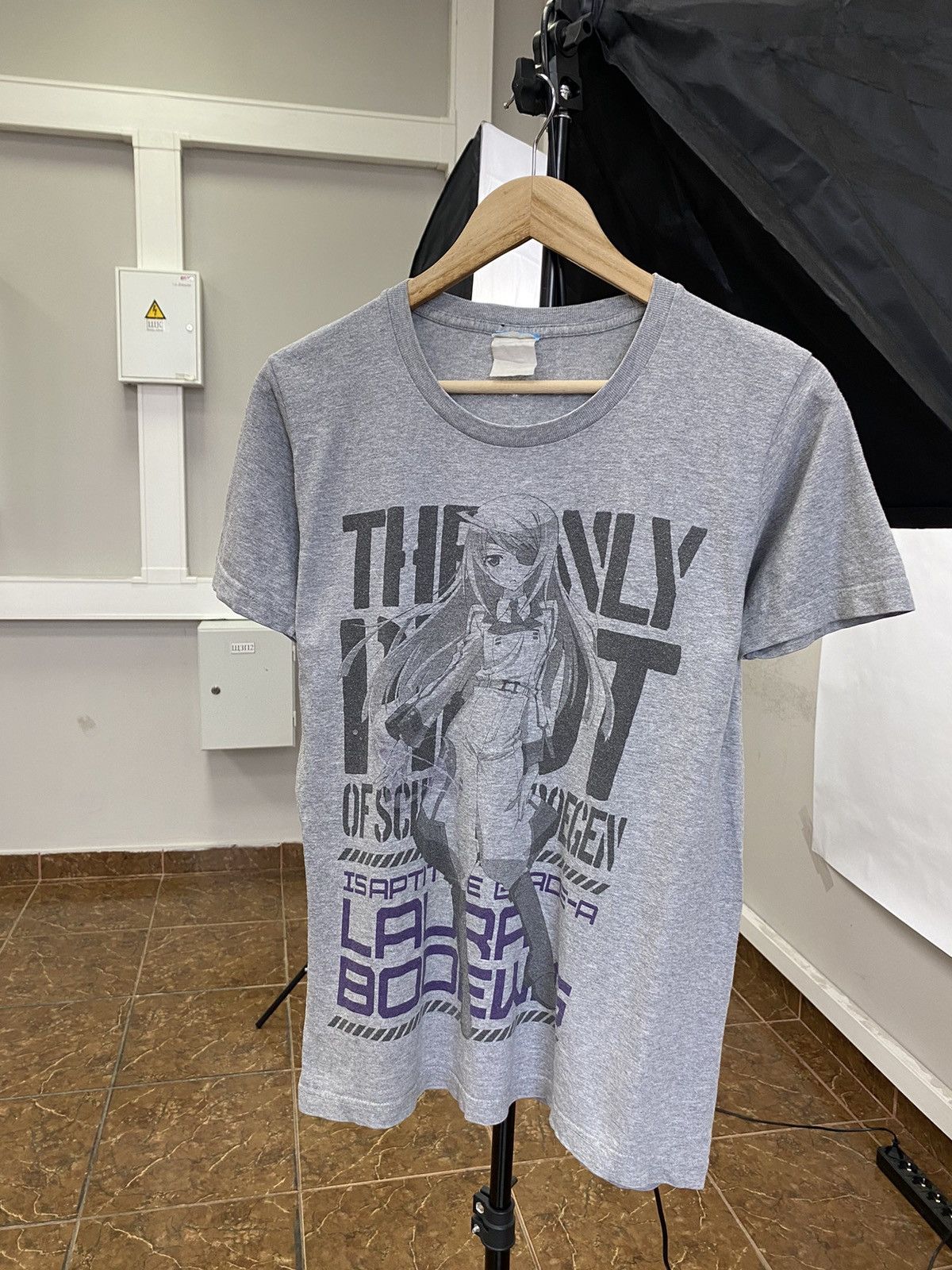 Anime 🇯🇵 Laura Bodewig Anime Cartoon Graphic T-Shirt Rare Y2K Retro Size US M / EU 48-50 / 2 - 1 Thumbnail