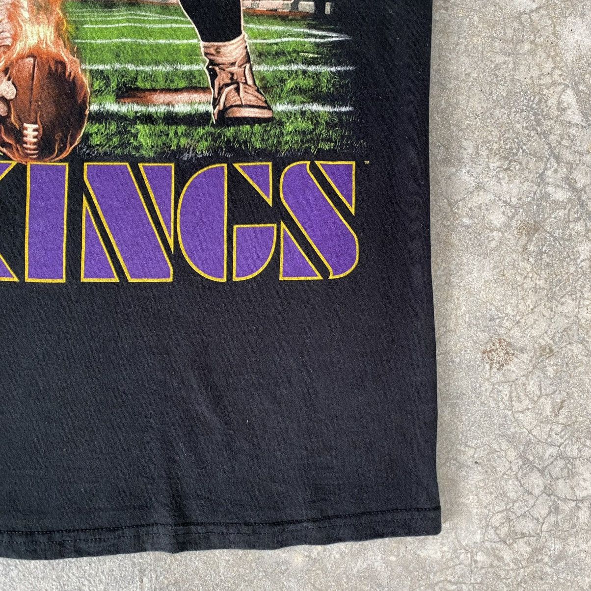 NFL Vintage 1990’s Minnesota Vikings Sky Helmet NFL Tee Size US XL / EU 56 / 4 - 6 Thumbnail
