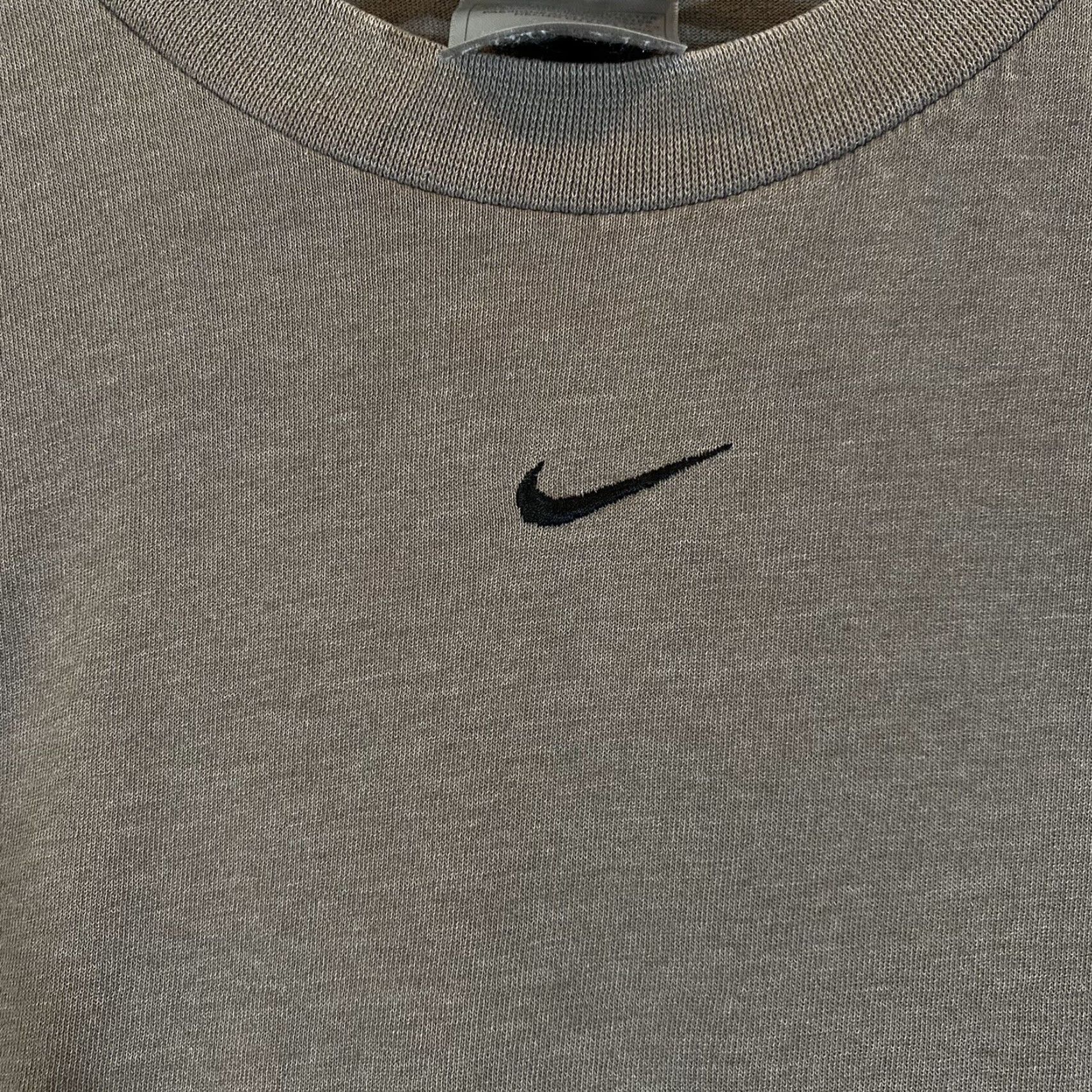 Nike VINTAGE Nike Shirt Men M Long Sleeve Gray Swoosh Faded Gray Size US M / EU 48-50 / 2 - 4 Thumbnail