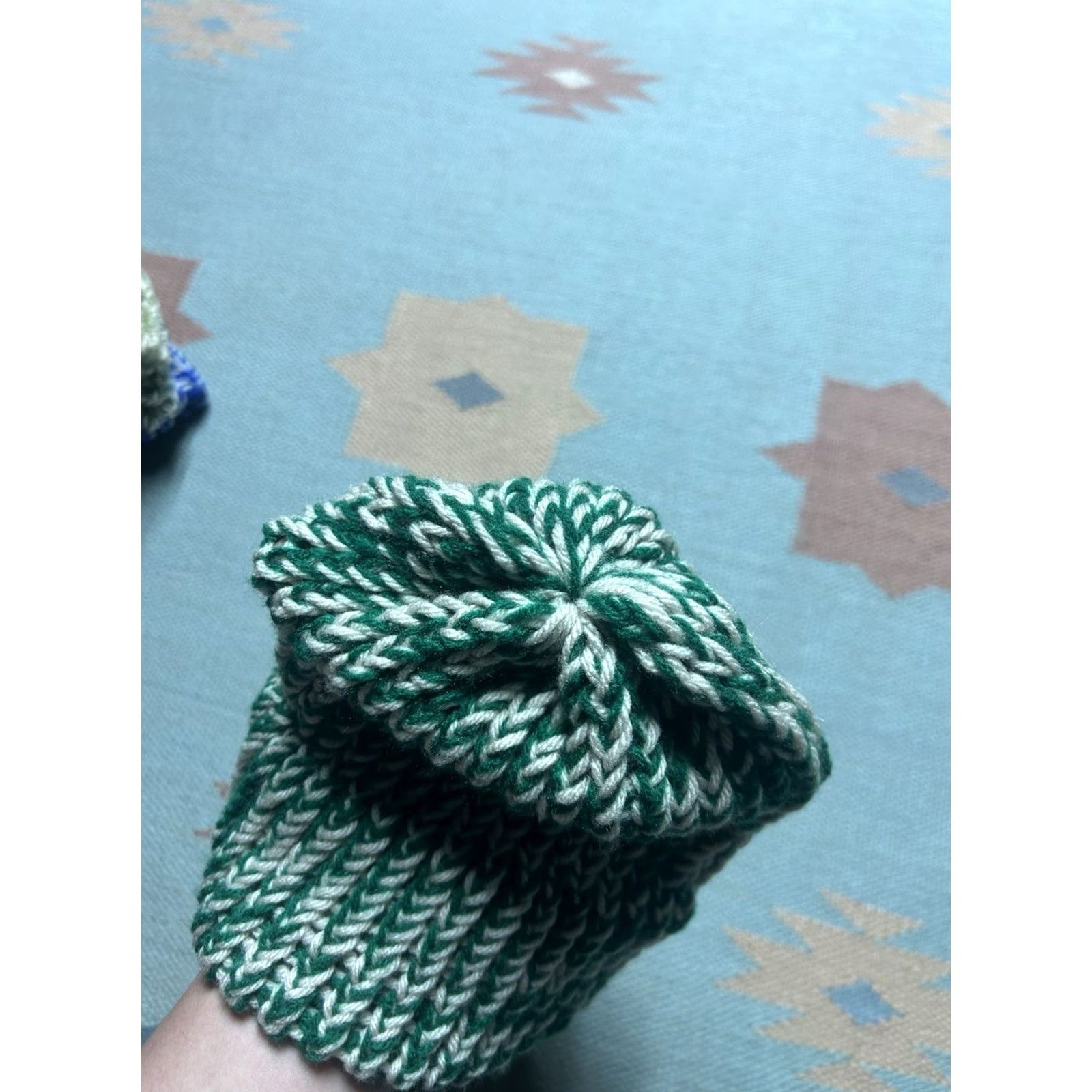 Vintage VINTAGE Hand knit crochet beanie winter hat green white Michigan state MSU one size Size ONE SIZE - 4 Thumbnail