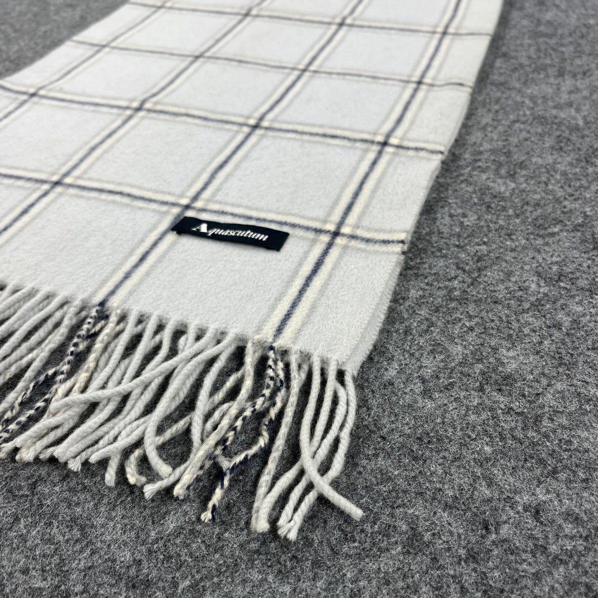 Aquascutum Aquascutum Scarf / Muffler / Neckwear T1546 Size ONE SIZE - 9 Thumbnail
