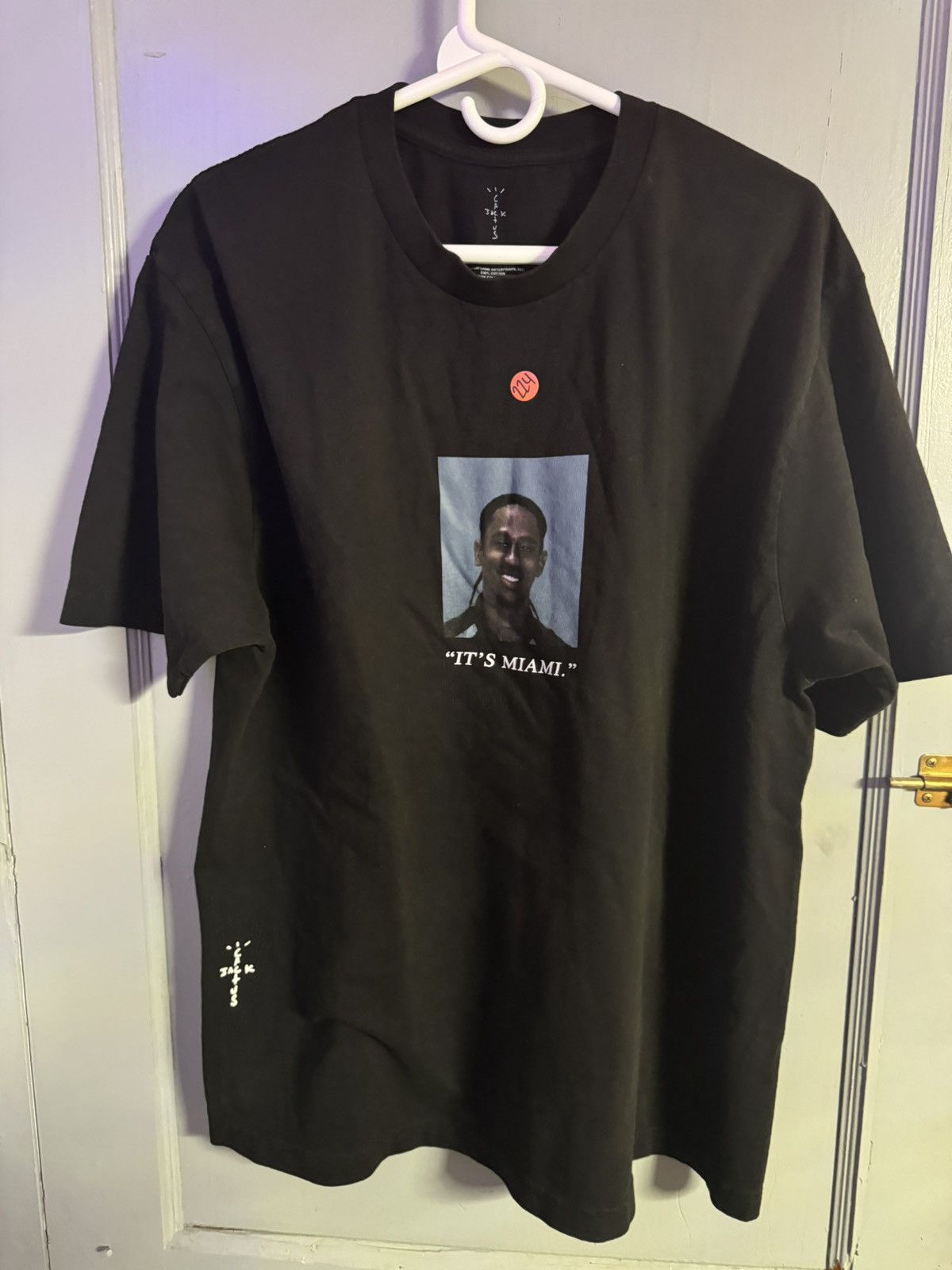 Travis Scott Travis Scott "It's Miami" Mugshot T-Shirt Black Rare Size US XL / EU 56 / 4 - 1 Thumbnail