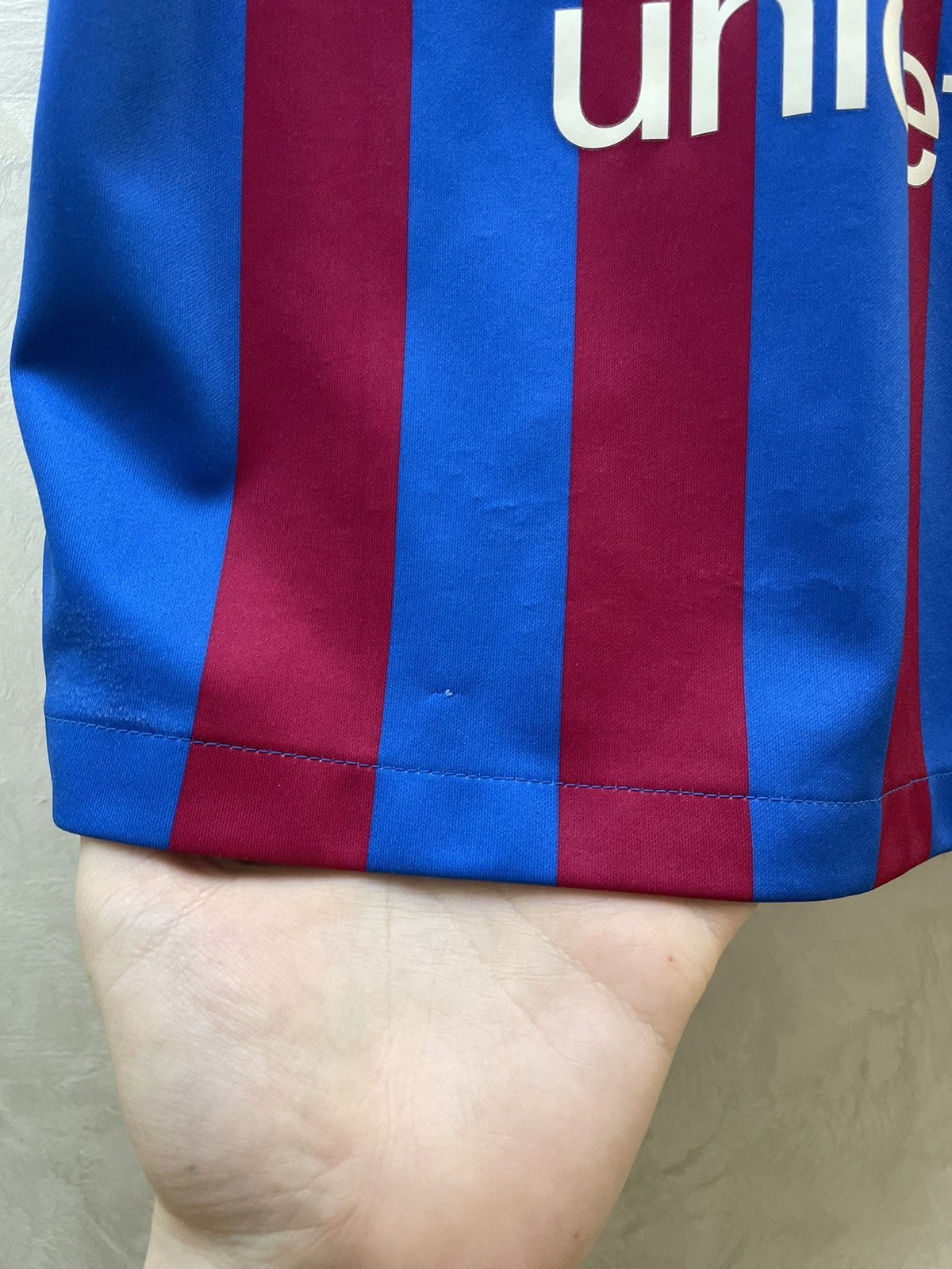 Nike Nike FC Barcelona 2021 2022 Home Soccer Jersey Shirt Size US M / EU 48-50 / 2 - 13 Thumbnail