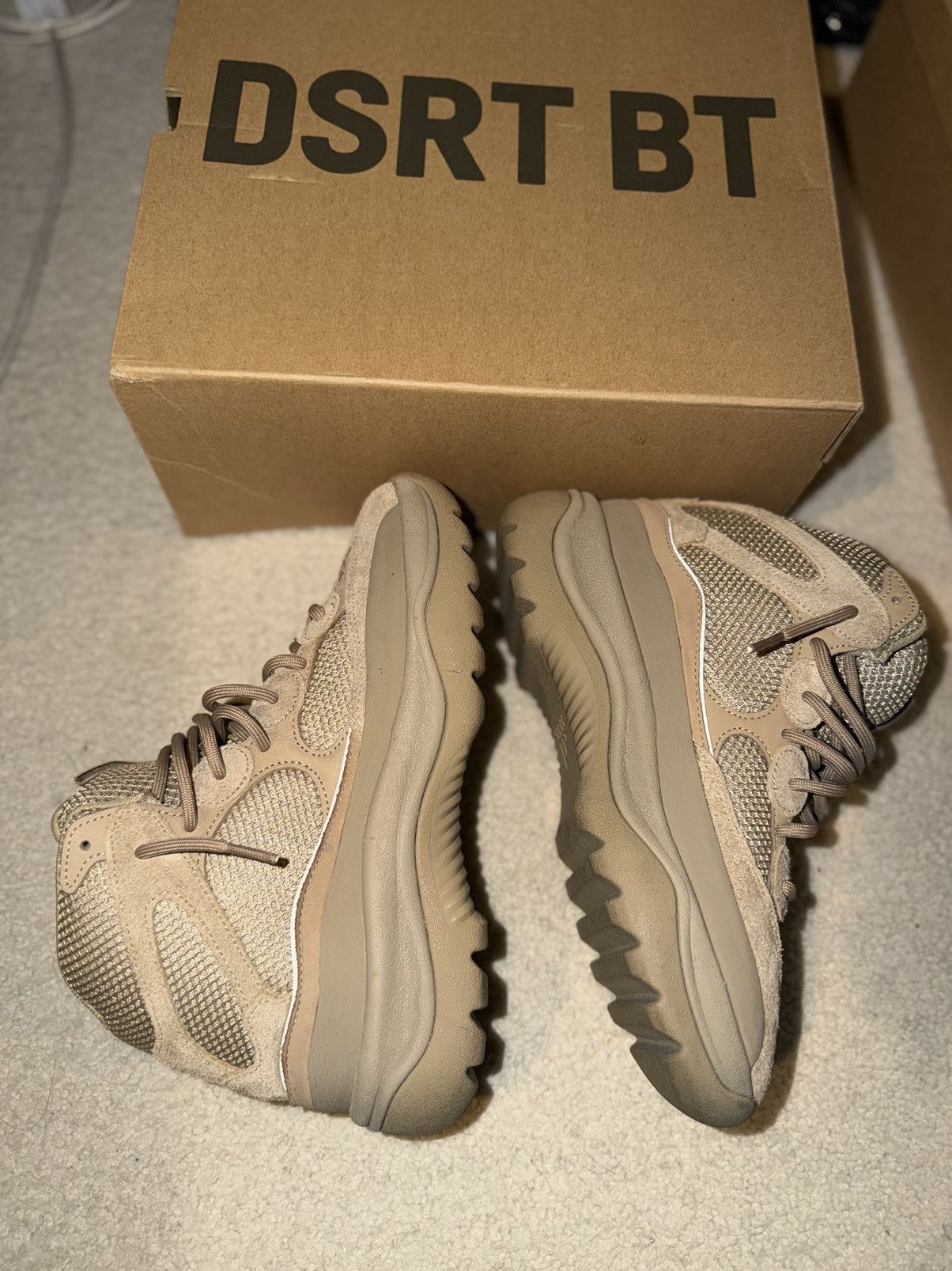 Yeezy Yeezy DSRT Boot Size US 9 / EU 42 - 6 Thumbnail
