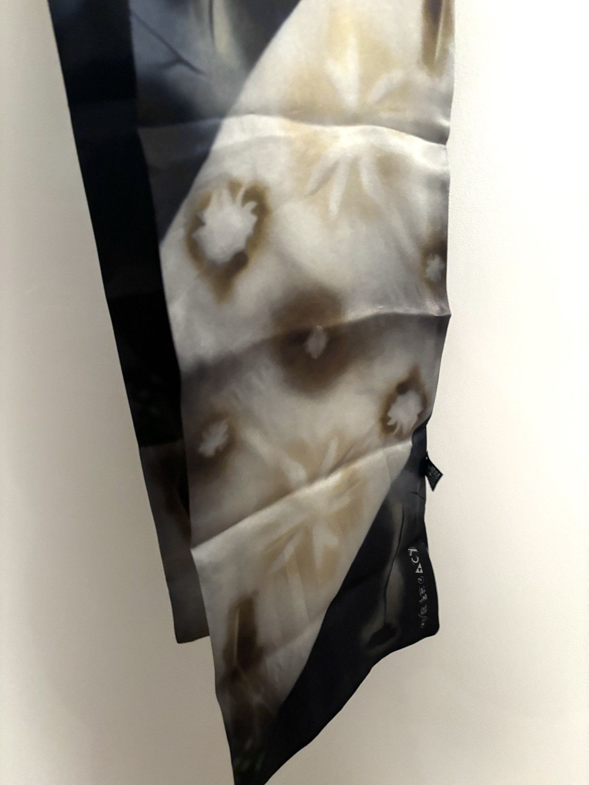 Our Legacy Gust Flowe Print Silk Scarf Size ONE SIZE - 2 Thumbnail