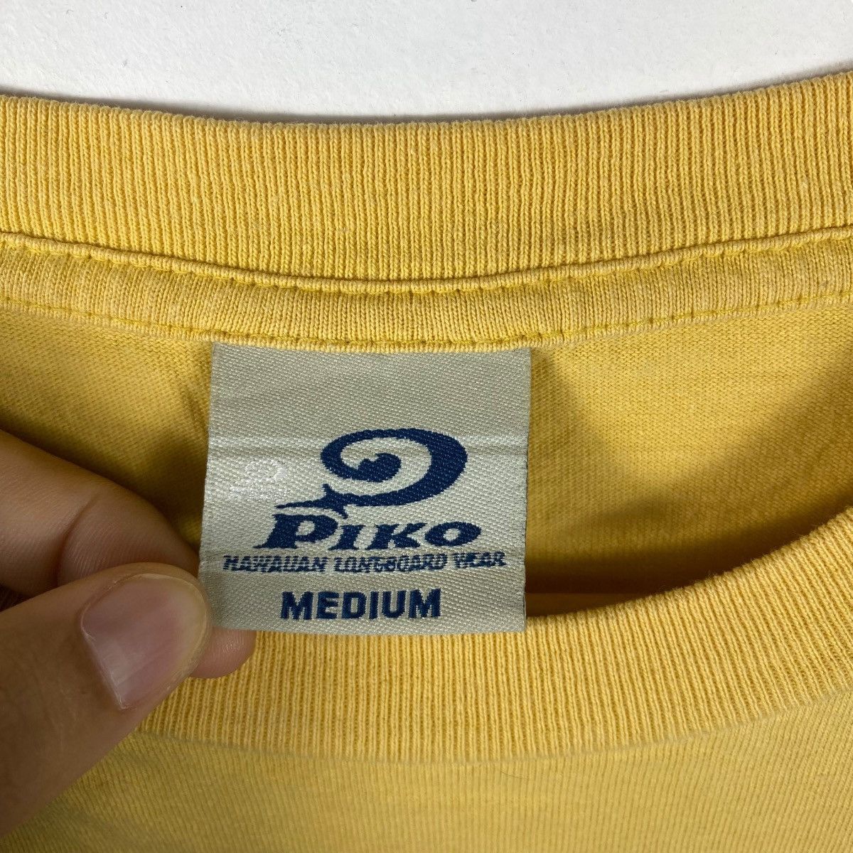 Vintage Vintage PIKO Hawaiian Legend Series Graphic Surf Tee Shirt Size US M / EU 48-50 / 2 - 6 Thumbnail