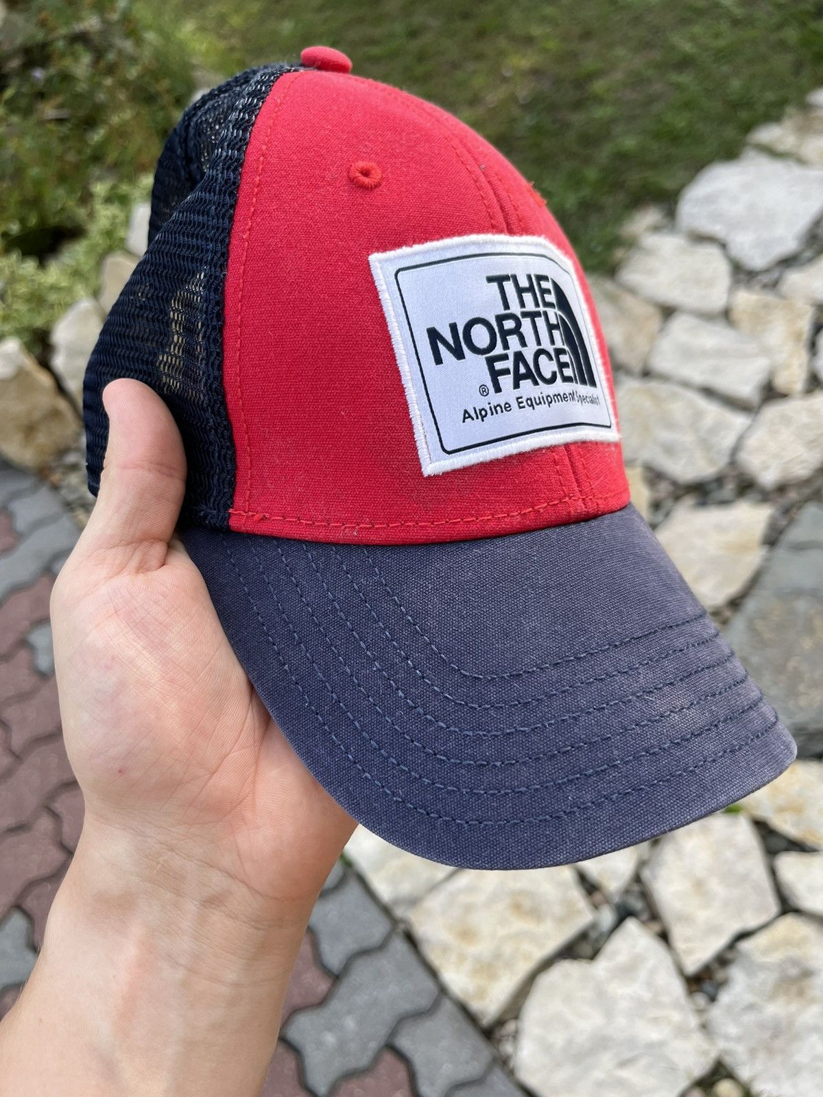 The North Face The North Face mudder trucker hat cap y2k outdoor faded mesh Size ONE SIZE - 6 Thumbnail
