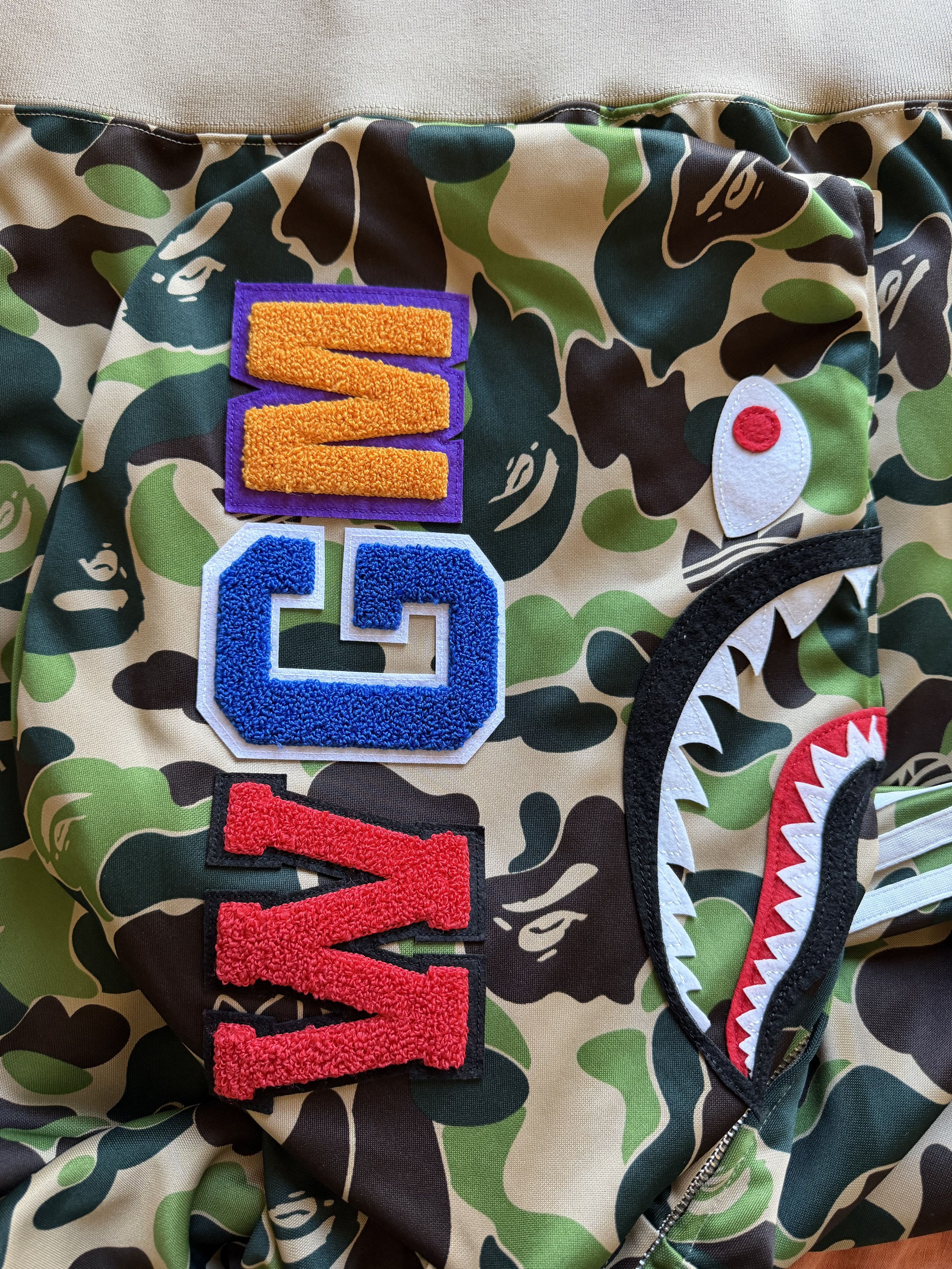Adidas × Bape Bape Adidas Track Full Zip Shark Hoodie in Green Camo Size US L / EU 52-54 / 3 - 7 Thumbnail