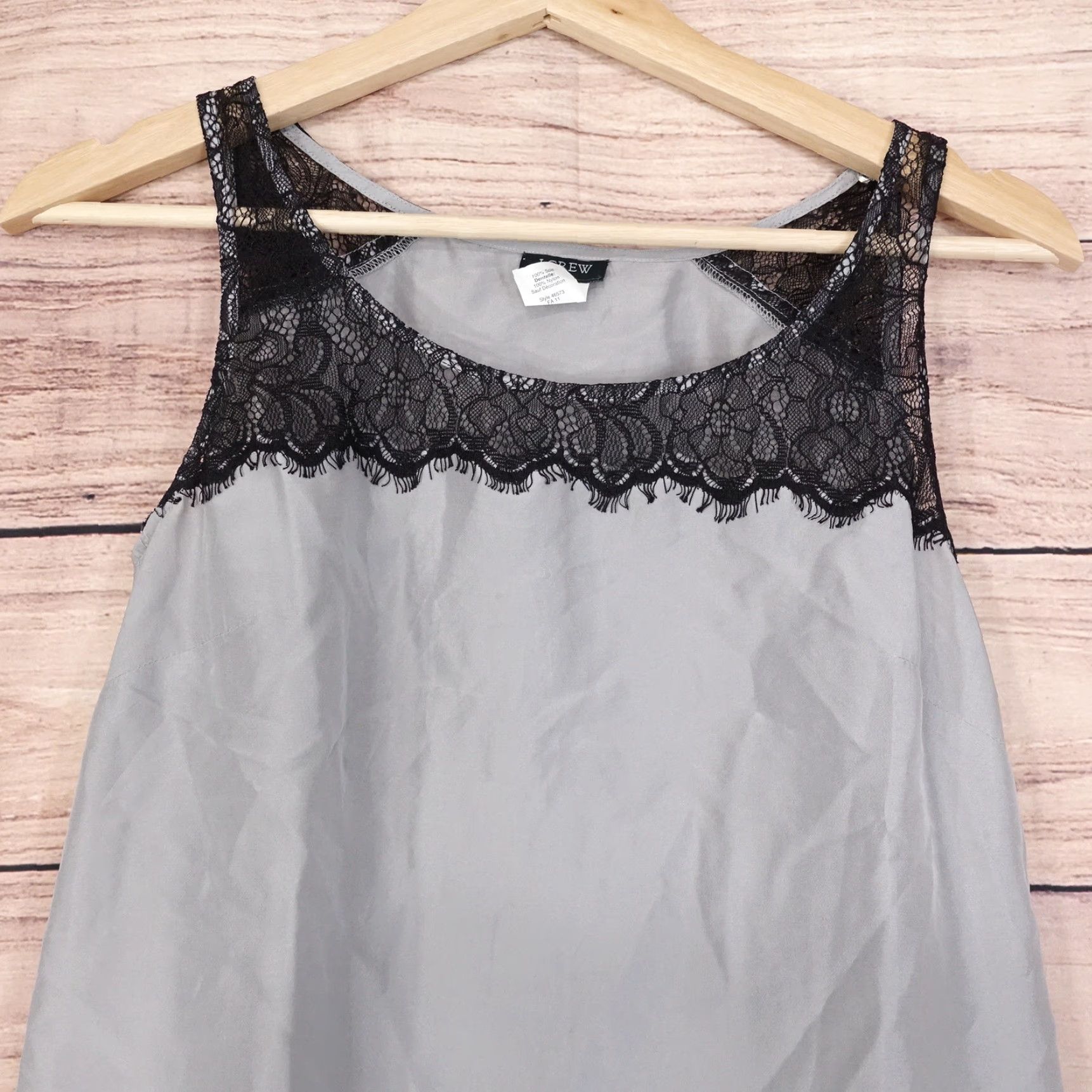 J.Crew J.CREW Gray Lace Sleeveless Blouse Top Womens Size 0 Silk Casual Size XS / US 0-2 / IT 36-38 - 2 Thumbnail