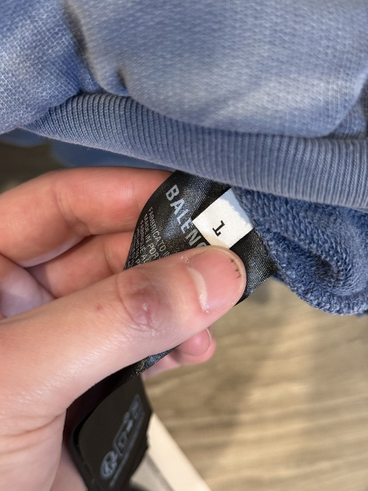Balenciaga Balenciaga 23FW “Be Kind” Hoodie S Size US S / EU 44-46 / 1 - 10 Thumbnail