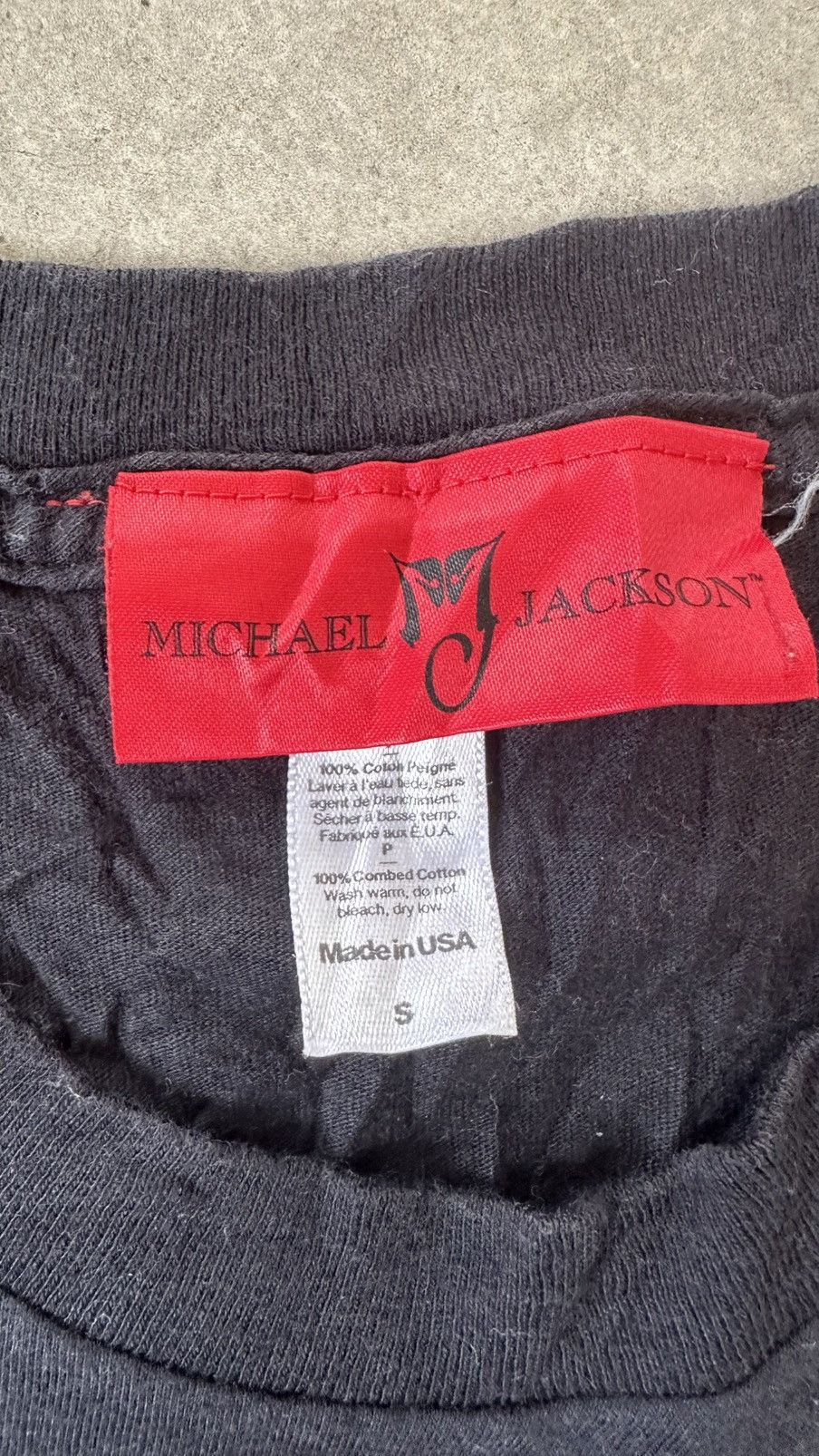 Michael Jackson VINTAGE MICHAEL JAKSON OFFICIAL MERCHANDISE TEE Size US S / EU 44-46 / 1 - 4 Thumbnail