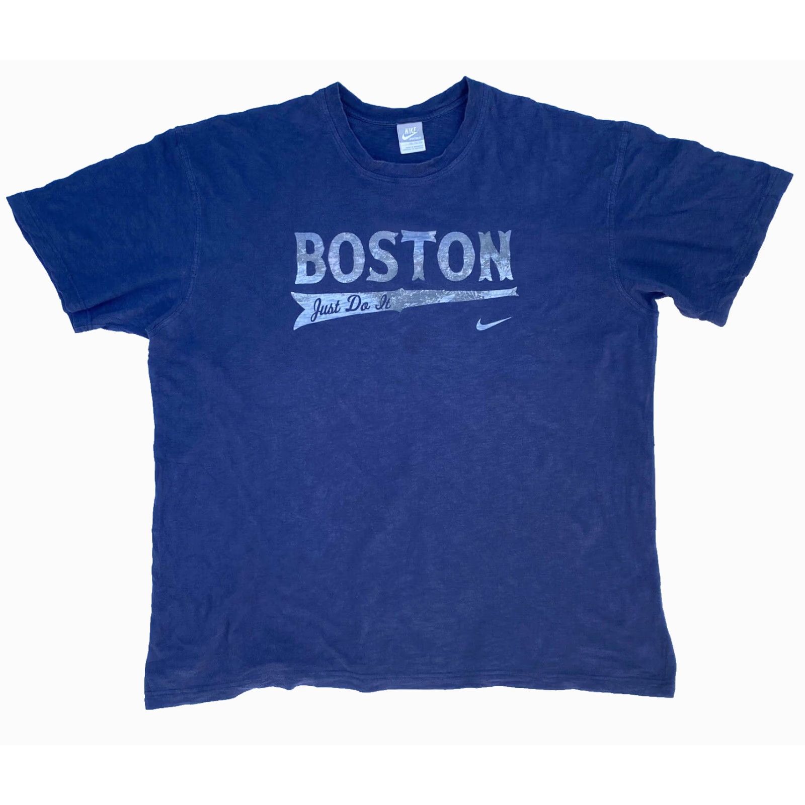 Nike VINTAGE Nike Sportswear Boston T-Shirt Mens 2XL Blue Cotton Short Sleeve Crew Neck 2000s Logo Sports Mens Size US XXL / EU 58 / 5 - 2 Thumbnail