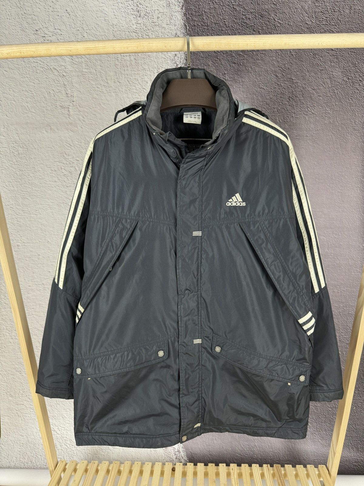 Adidas Adidas vintage y2k black nylon big logo parka jacket Size US L / EU 52-54 / 3 - 1 Thumbnail