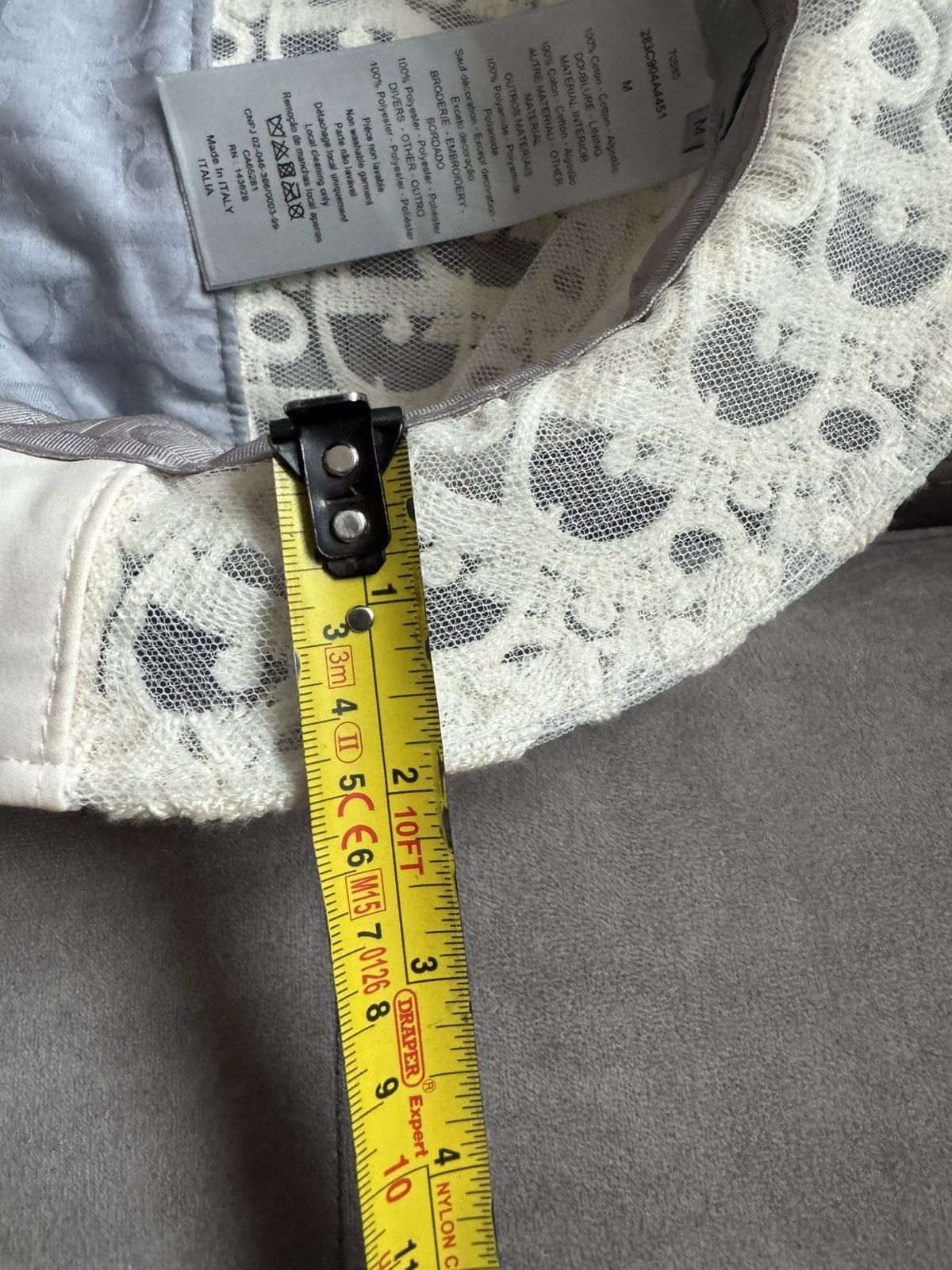 Dior DIOR bucket hat check sizes in photos and by tape measure Size ONE SIZE - 19 Thumbnail
