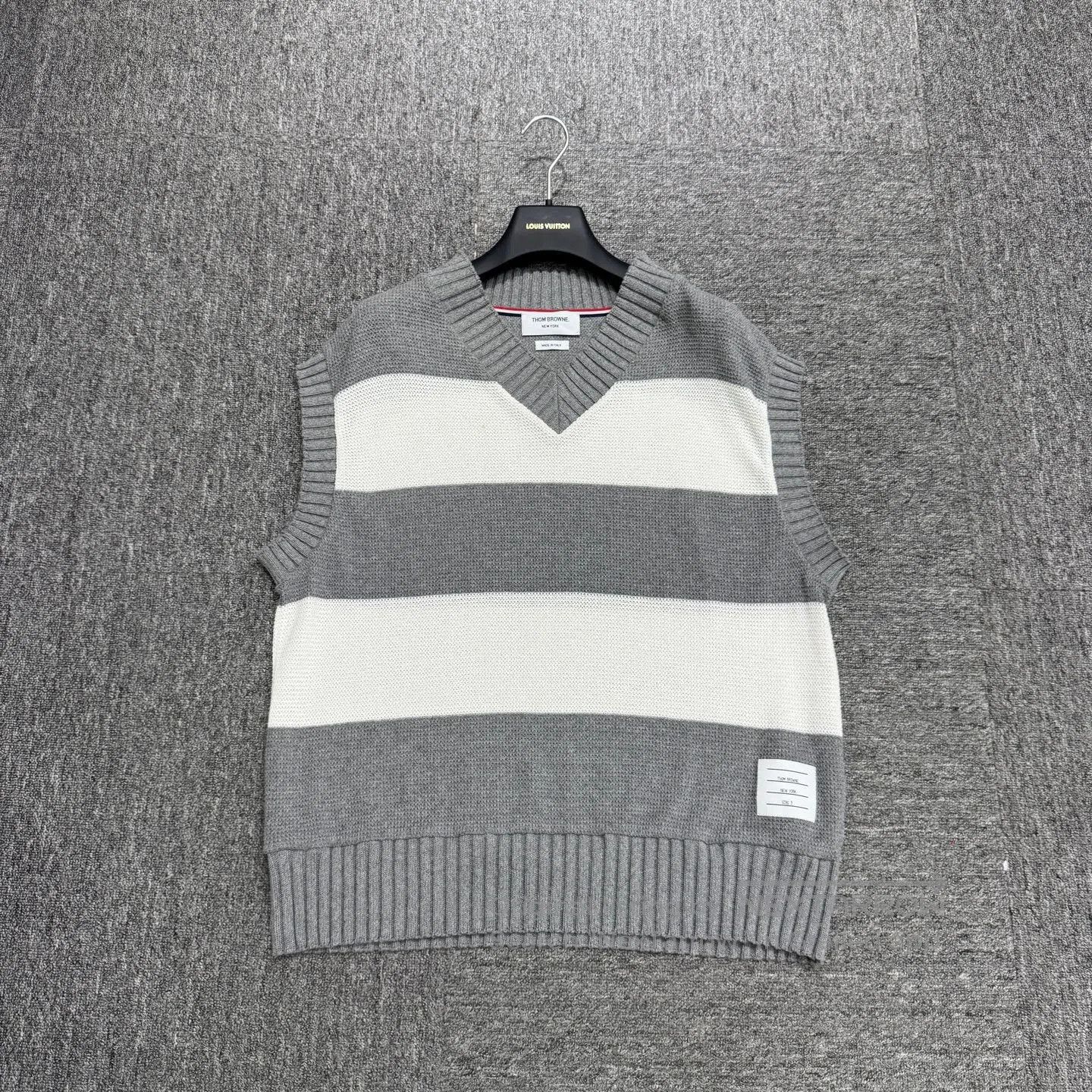 Thom Browne Thom Browne Striped collar vest| Size US L / EU 52-54 / 3 - 1 Thumbnail