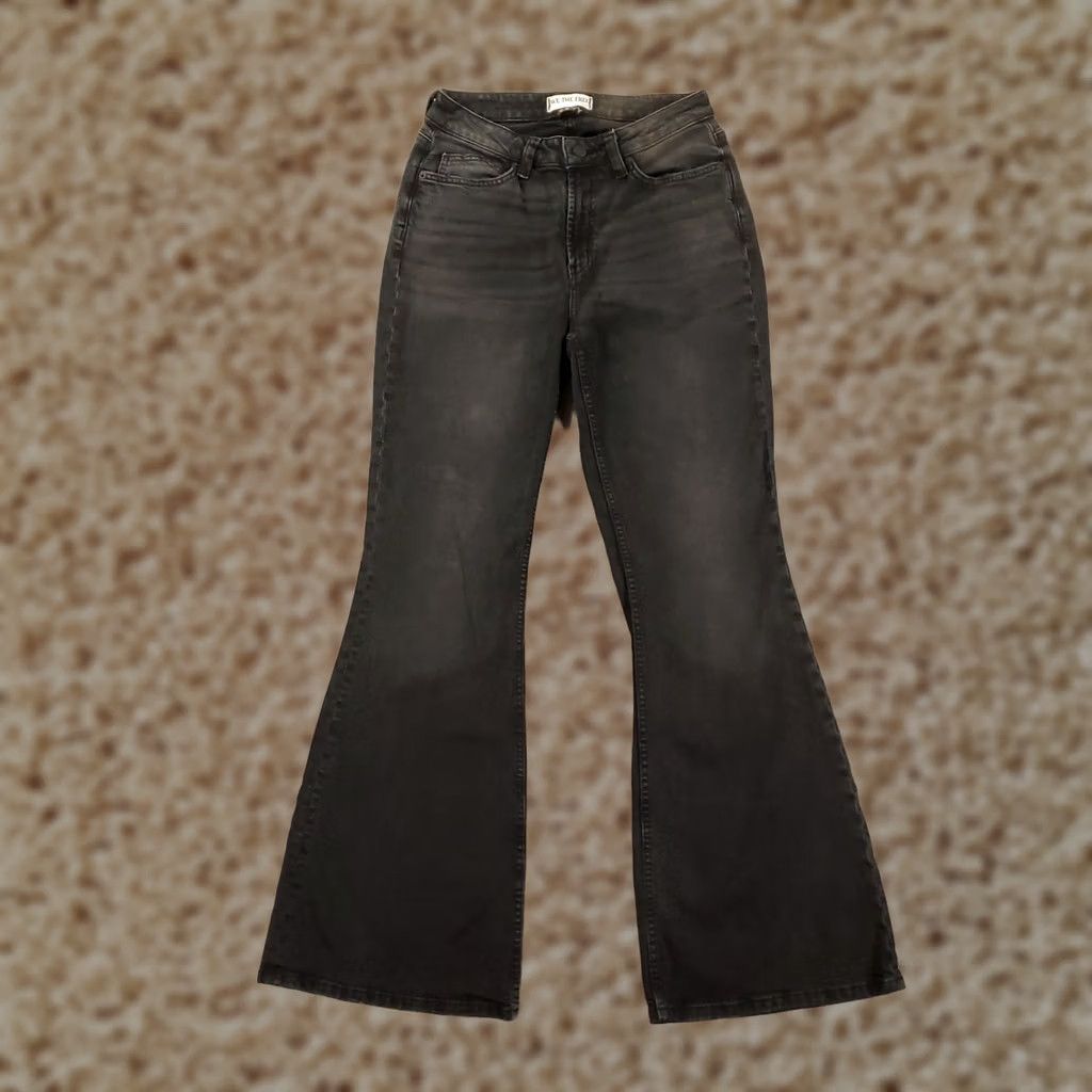 Vintage We the Free CRVY Jeans Womens 27 Black Denim Flare Boot Boho Jeans Spring Fall Summer Winter 5-Pocket Womens Mens Girls Size 27" / US 4 / IT 40 - 1 Thumbnail