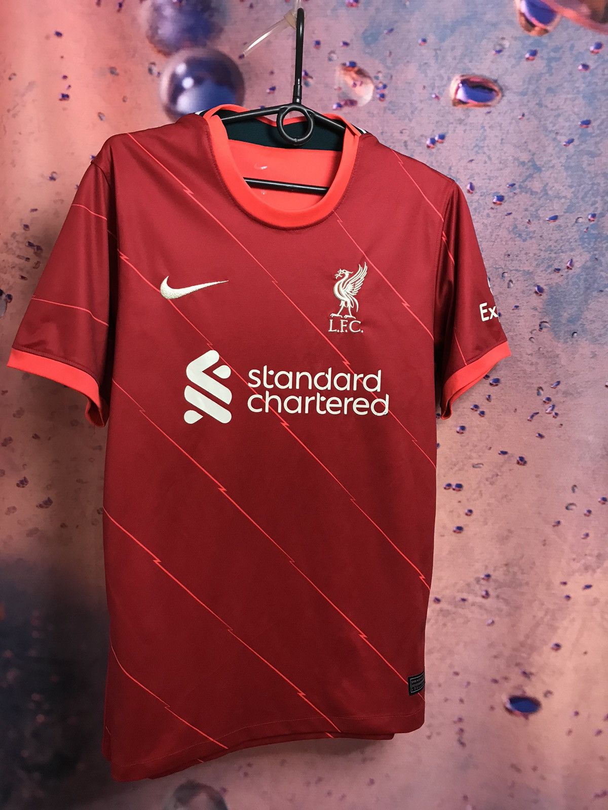 Other Liverpool streeetwear soccer jersey Size US S / EU 44-46 / 1 - 1 Thumbnail