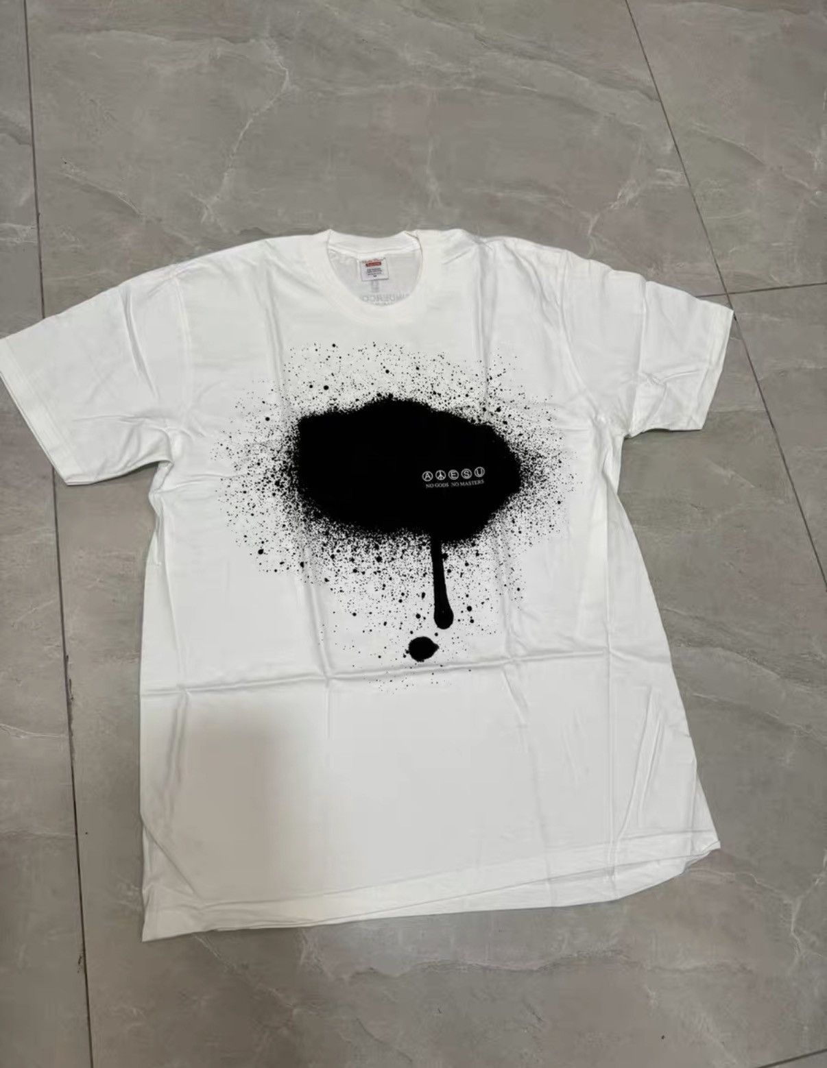 Supreme Supreme SS23 Week 6 TAG TEE Print Short Sleeve T-Shirt J34 Size US M / EU 48-50 / 2 - 1 Thumbnail