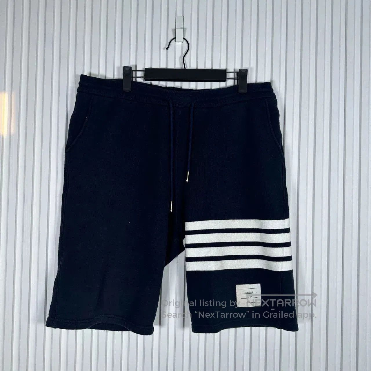 Thom Browne Thom Browne TB classic stripe shorts. Size US 26 / EU 42 - 1 Thumbnail
