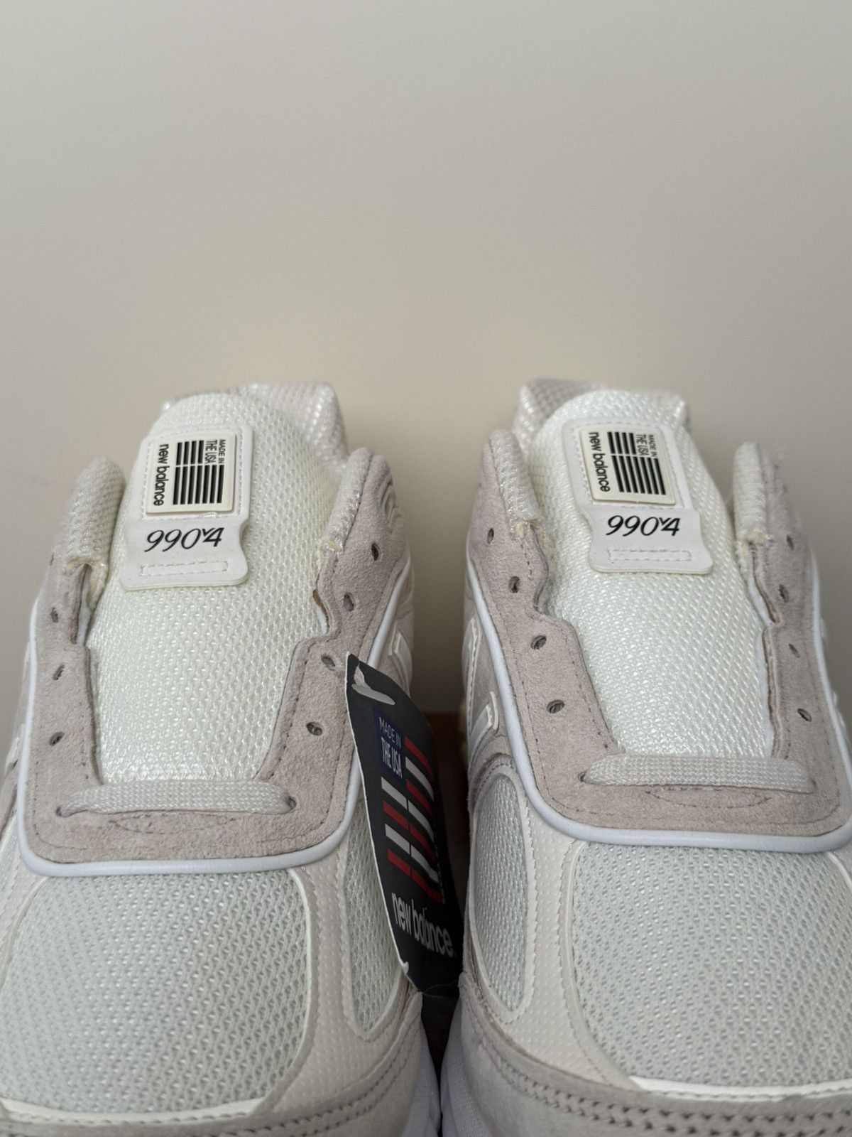 New Balance × Stussy Stussy x 990v4 Cream Size US 9.5 / EU 42-43 - 1 Thumbnail