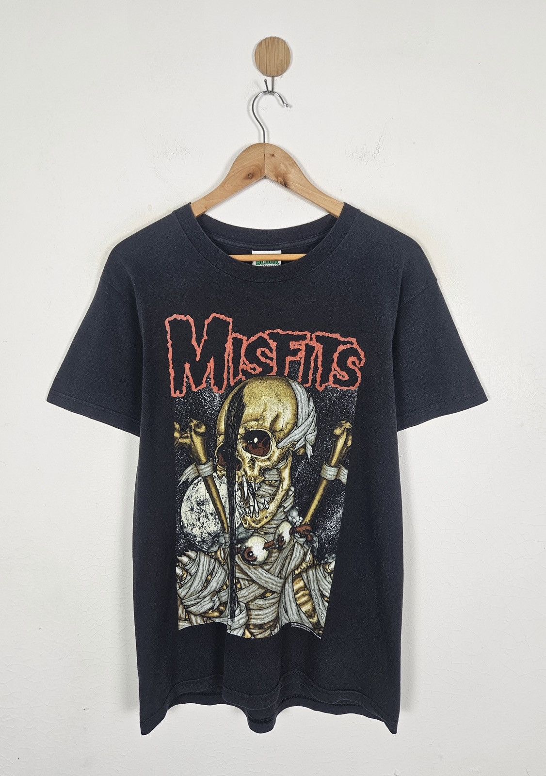 Band Tees Vintage Misfits Here Comes the Dead shirt Size US M / EU 48-50 / 2 - 1 Thumbnail