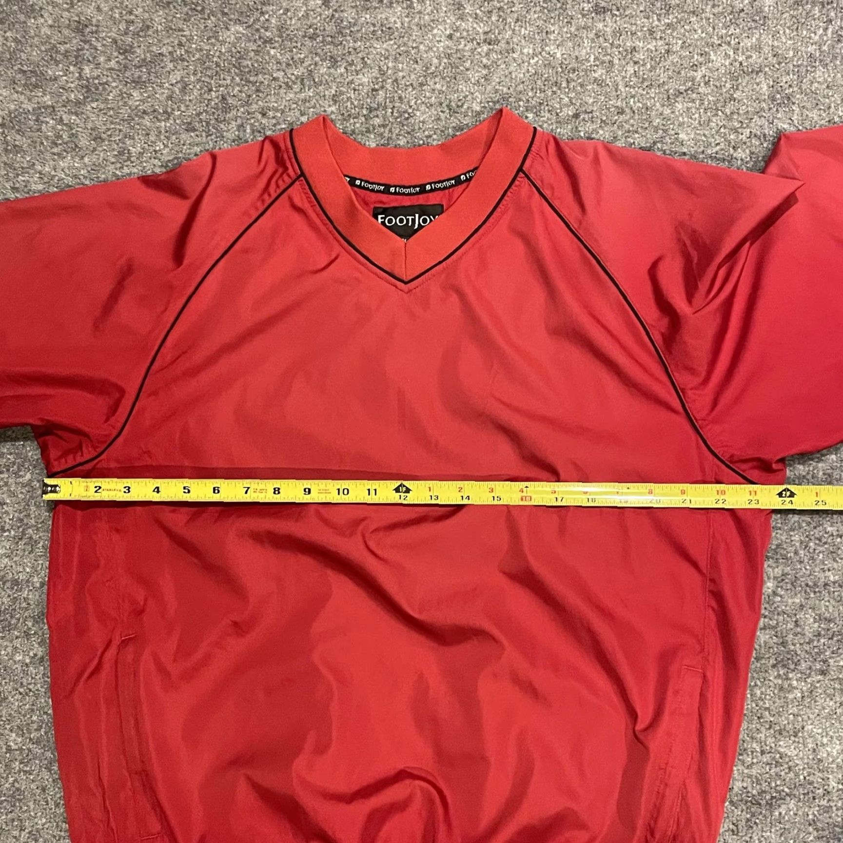 Footjoy FootJoy Jacket Windbreaker Short Sleeve Pullover Mens M Red Golf Windshirt V Neck Pockets Zipped Pockets Elastic Hem Size US M / EU 48-50 / 2 - 7 Thumbnail