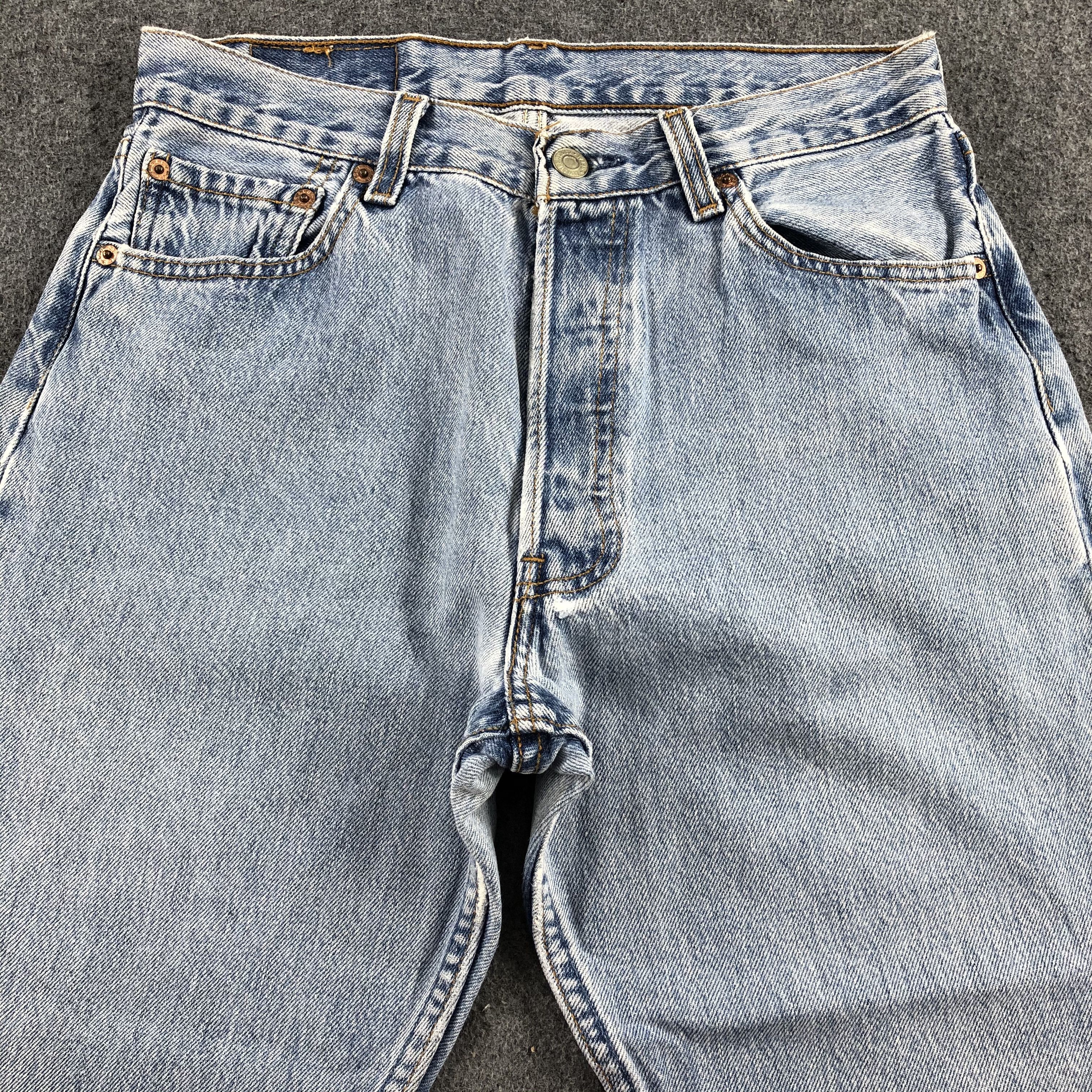 Levi's Vintage 90s Light Wash Levis 501 Jeans-J1900 Size US 29 - 3 Thumbnail