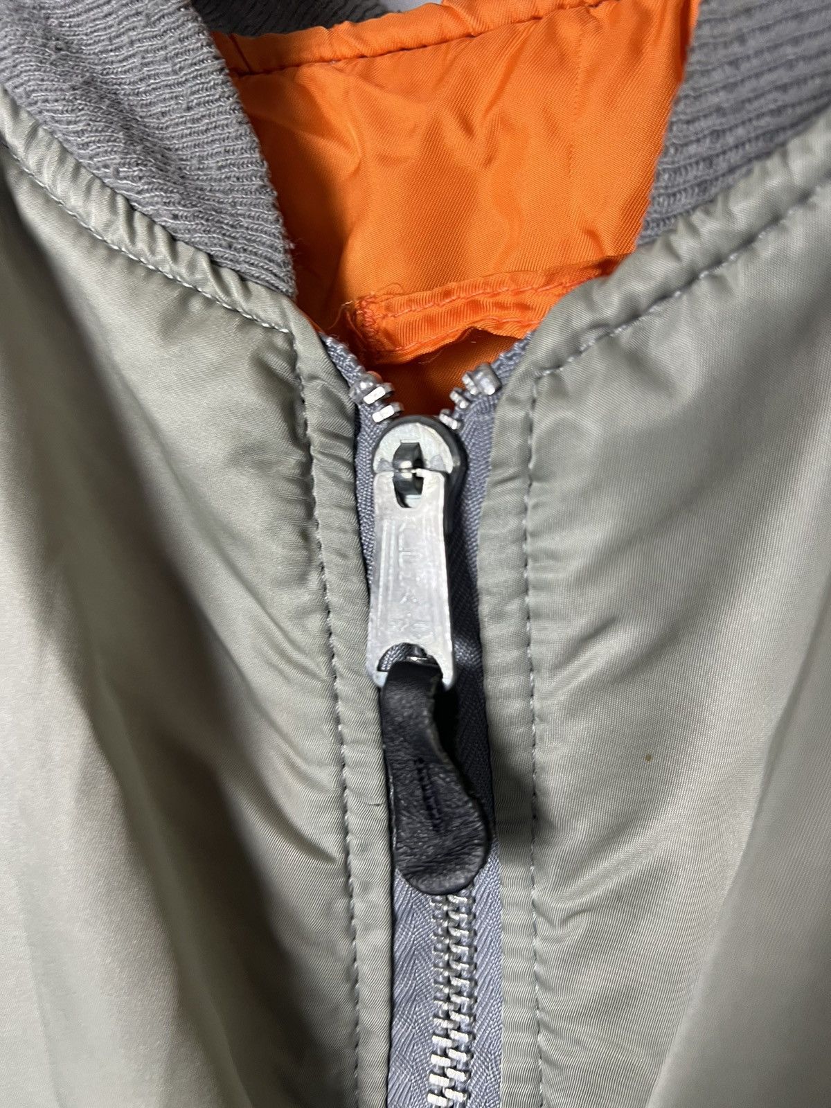 Alpha Industries XL-L Alpha Industries vintage flight reversible bomber jacke Size US XL / EU 56 / 4 - 4 Thumbnail