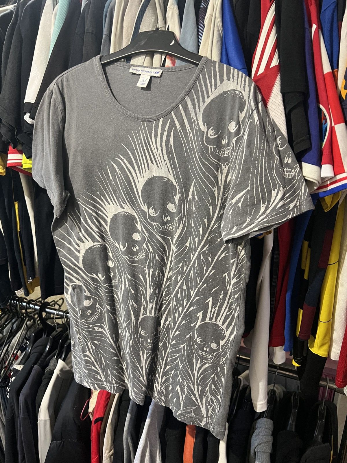 Designer × H&M VINTAGE MATTHEW WILLIAMSON H&M T SHIRT SKULL LOGO AOP Size US S / EU 44-46 / 1 - 1 Thumbnail