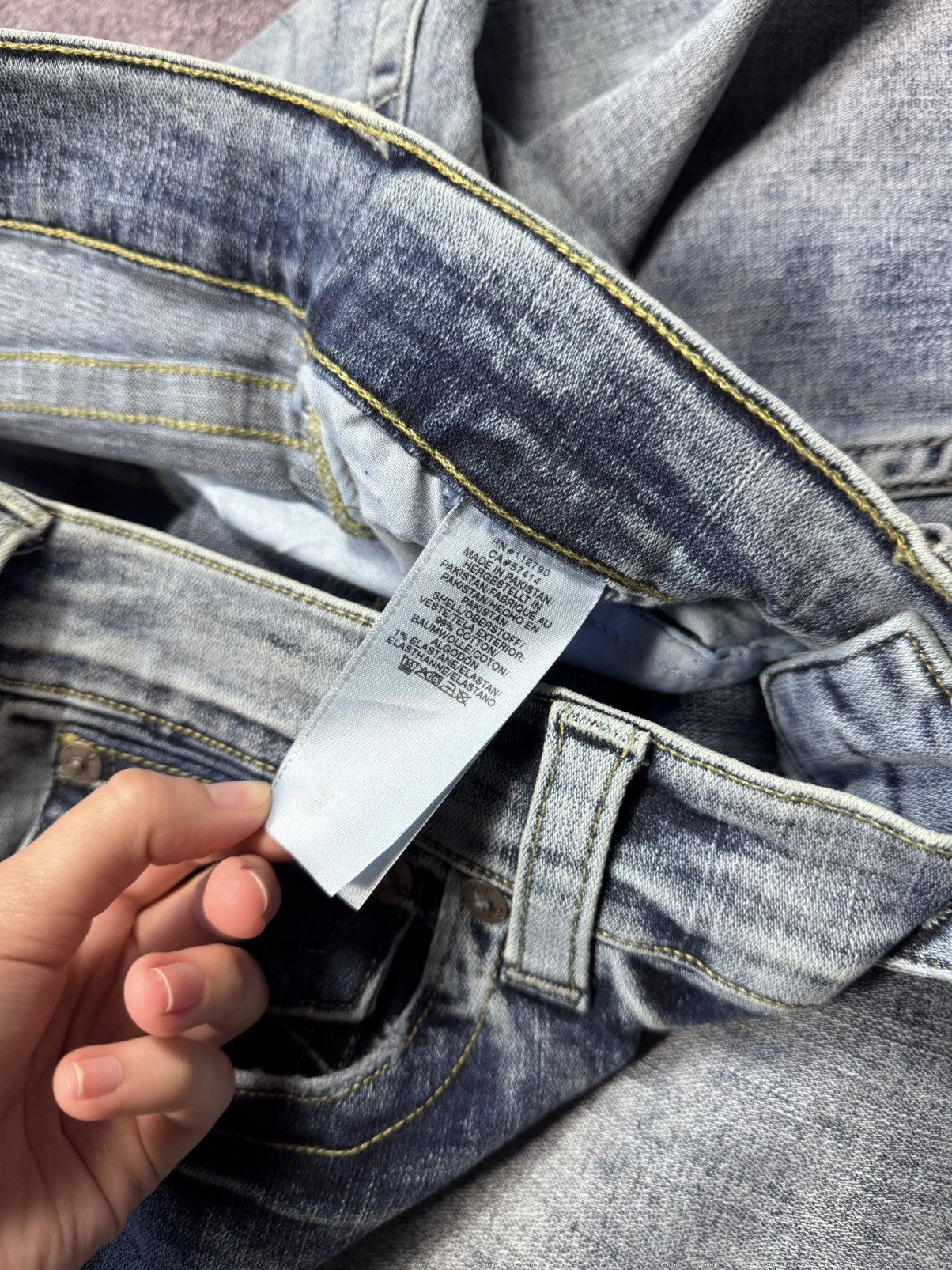 True Religion True Religion "Ricky" Relaxed Straight Jeans Size US 32 / EU 48 - 4 Thumbnail