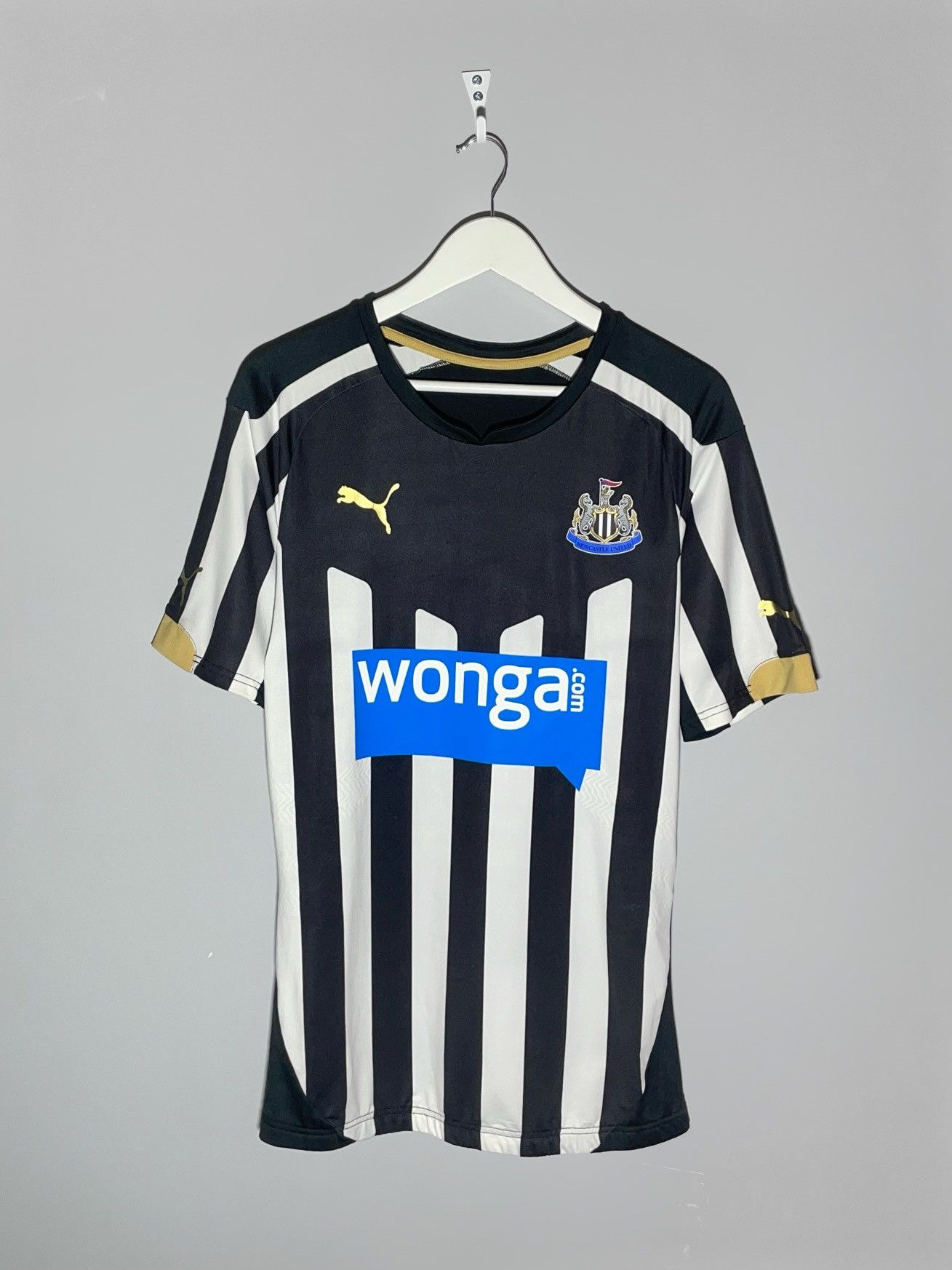 Puma Newcastle United Puma 2014/15 Home Player Issue Jersey Size US XL / EU 56 / 4 - 1 Thumbnail