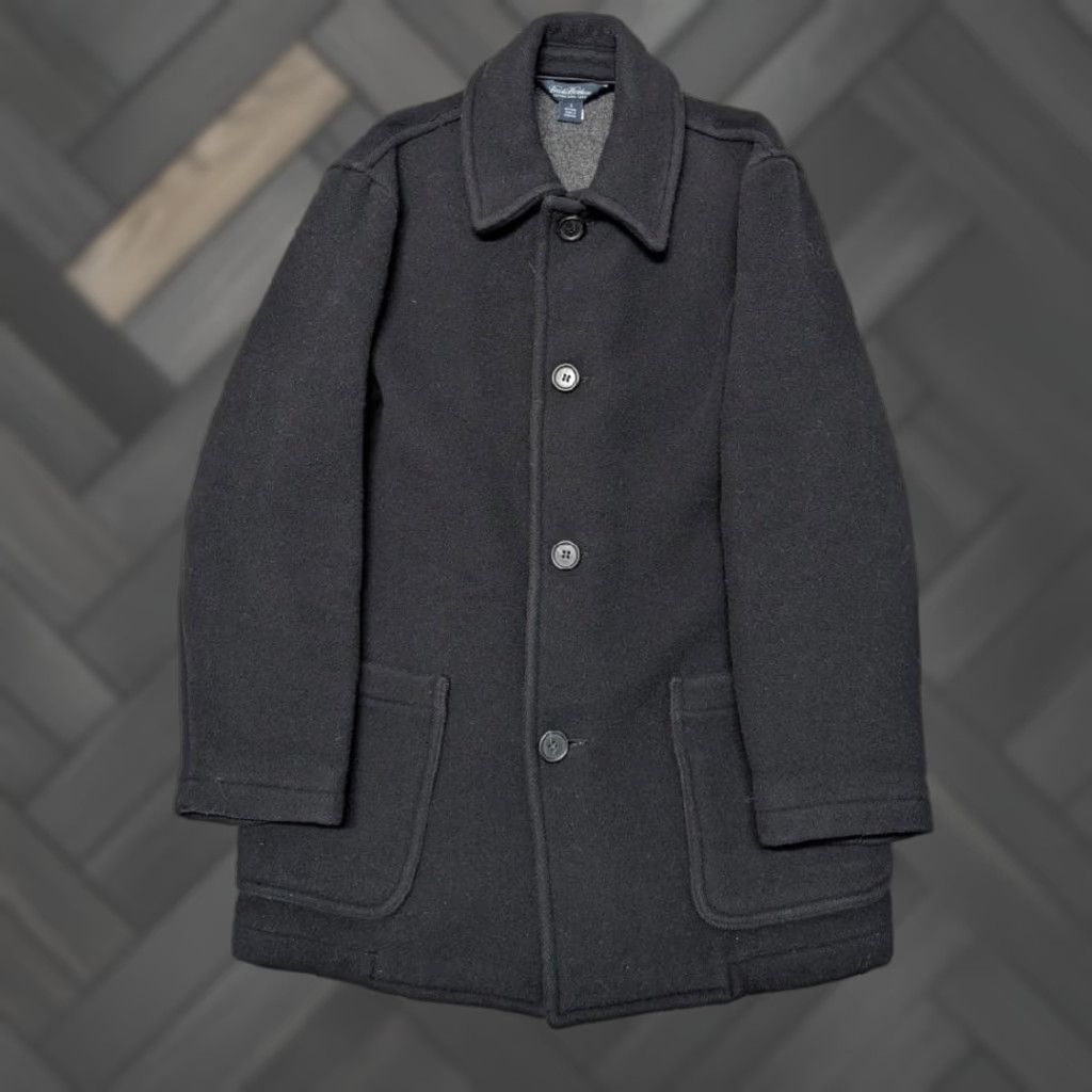 Brooks Brothers VINTAGE Brooks Brothers jacket Coat Men S Black Wool Overcoat 38 England Wool Thick Flannel Solid Button 38 Mens Size US S / EU 44-46 / 1 - 1 Thumbnail