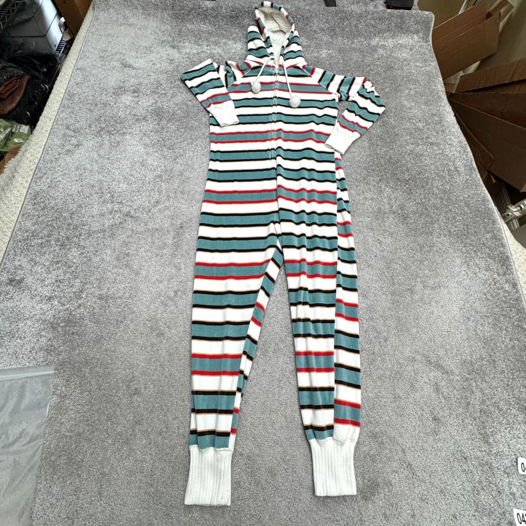 Abercrombie & Fitch Abercrombie & Fitch One Piece Pajama Suit Womens M/L Striped Hoodie Soft Cozy Sleepwear Size M / US 6-8 / IT 42-44 - 3 Thumbnail
