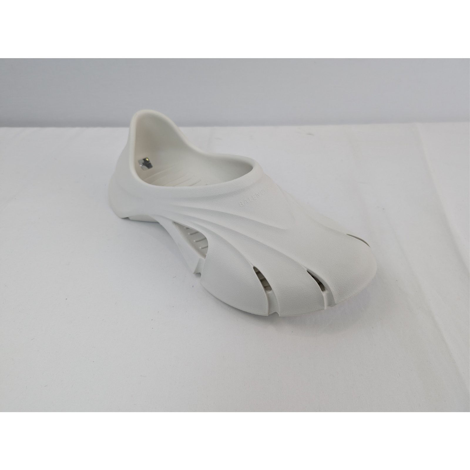 Balenciaga o1rshd1 Classic Mold Closed Slide Sandals in Eggshell Size US 13 / EU 46 - 3 Thumbnail