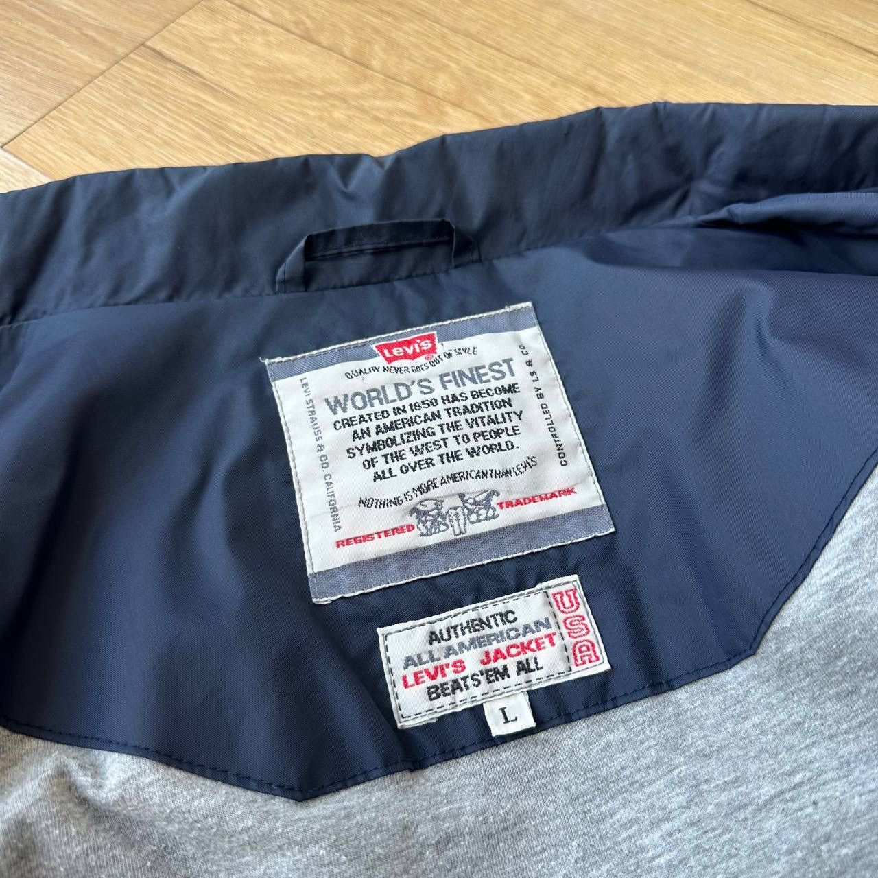 Levi's 90s Vintage Levi’s Varsity Logo Nylon Bomber Jacket Size US L / EU 52-54 / 3 - 6 Thumbnail