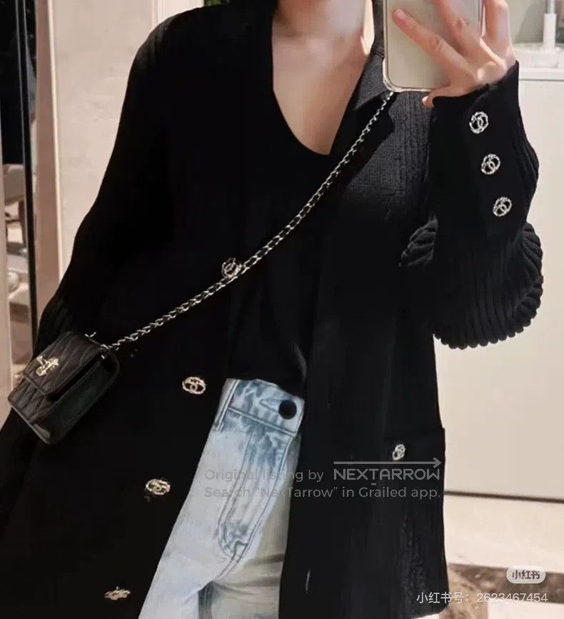 Chanel Chanel Black gold button cardigan long-sleeved jacket Size S / US 4 / IT 40 - 7 Thumbnail