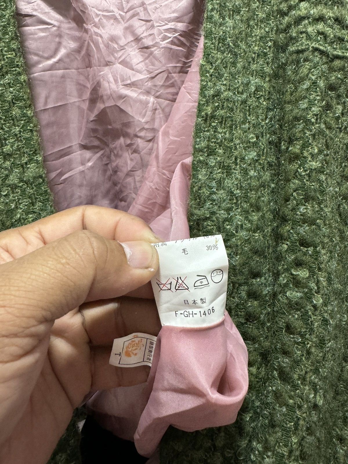 Japanese Brand JAPANESE DESIGN CASHMERE WING STYLE CARDIGAN Size M / US 6-8 / IT 42-44 - 14 Thumbnail