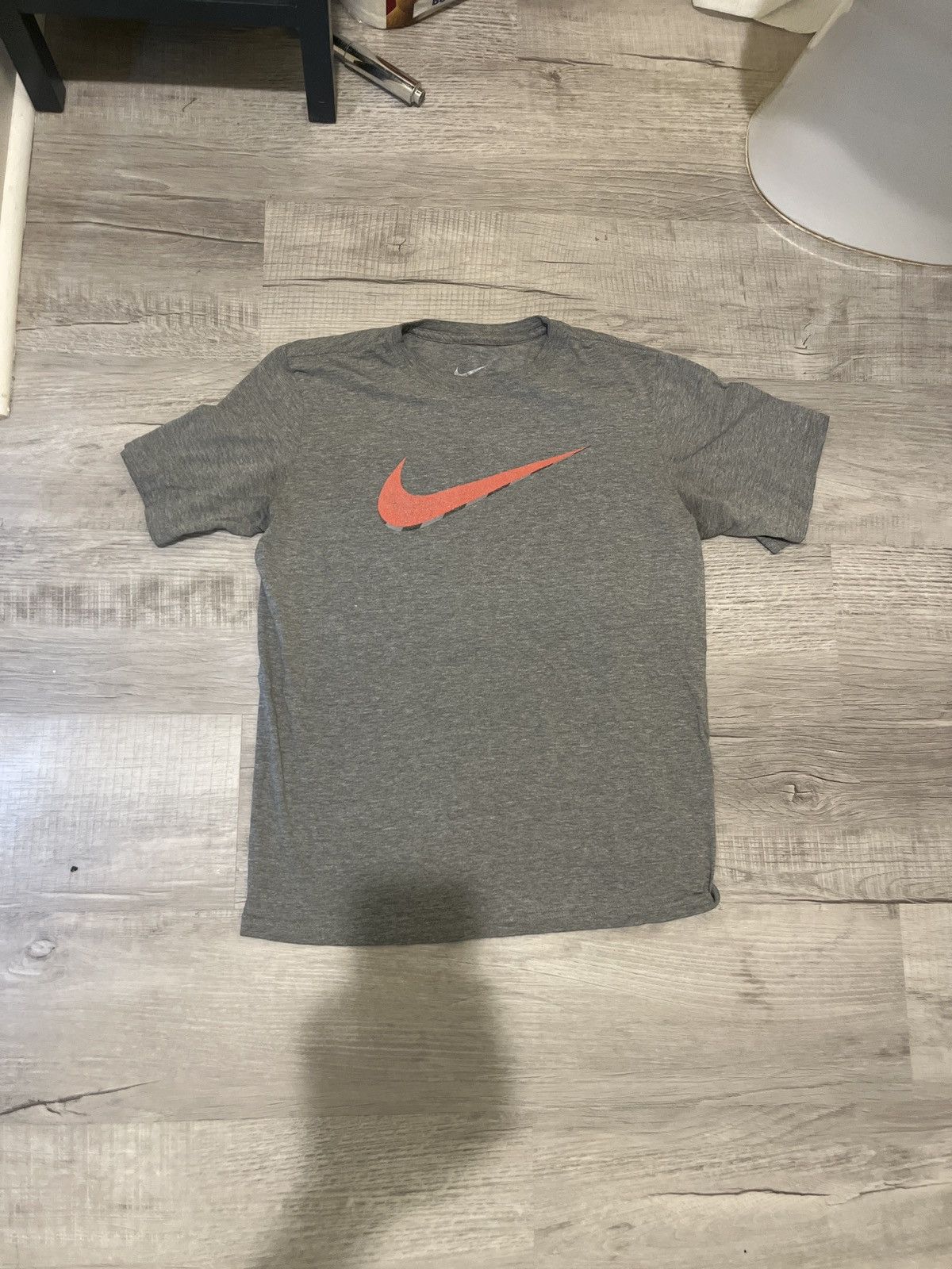 Nike × Vintage Vintage Nike Boxy Tee Size US S / EU 44-46 / 1 - 1 Thumbnail