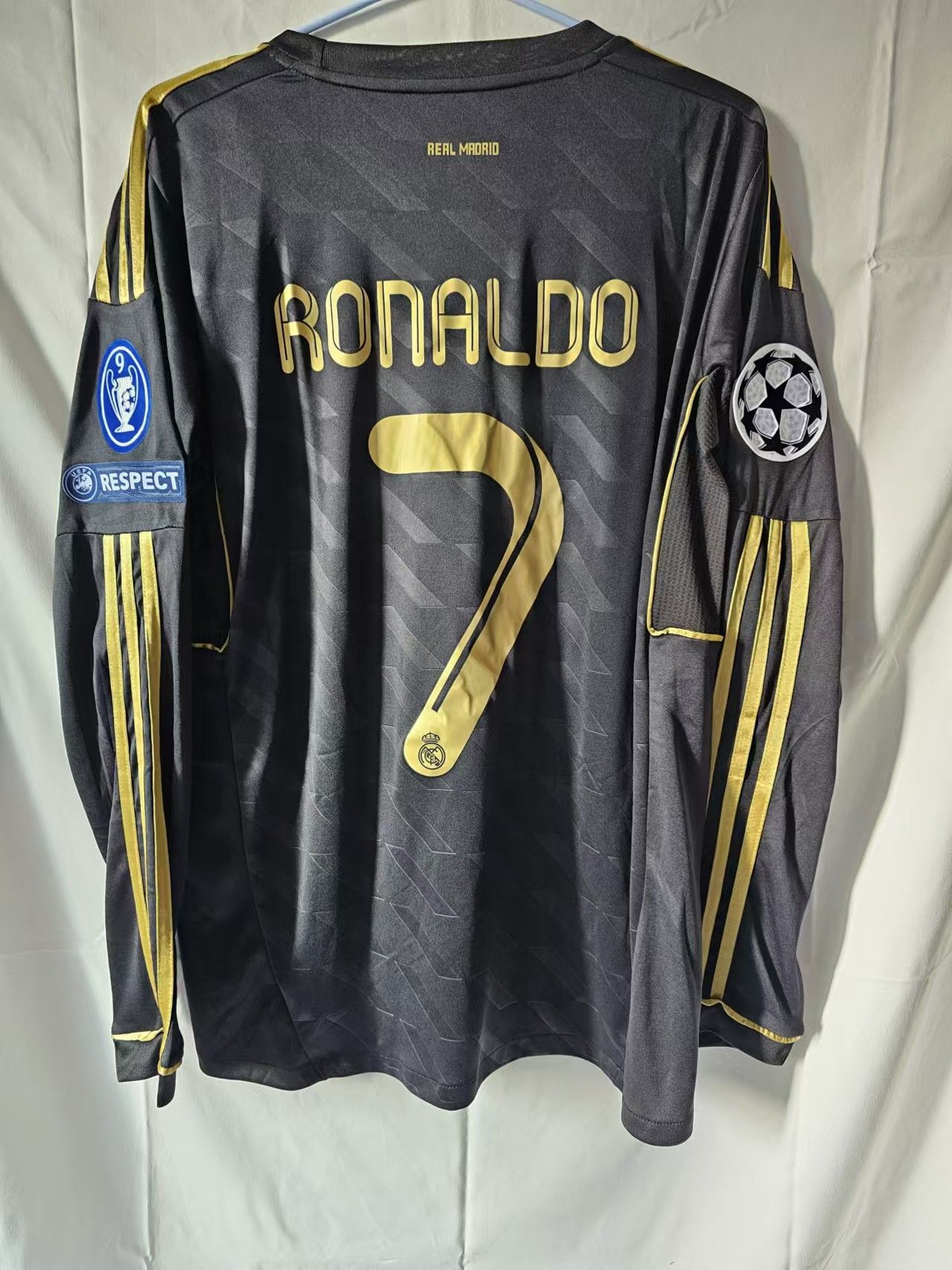 Other 2011 2012 Real Madrid #7 C Ronaldo Jersey Size US S / EU 44-46 / 1 - 1 Thumbnail