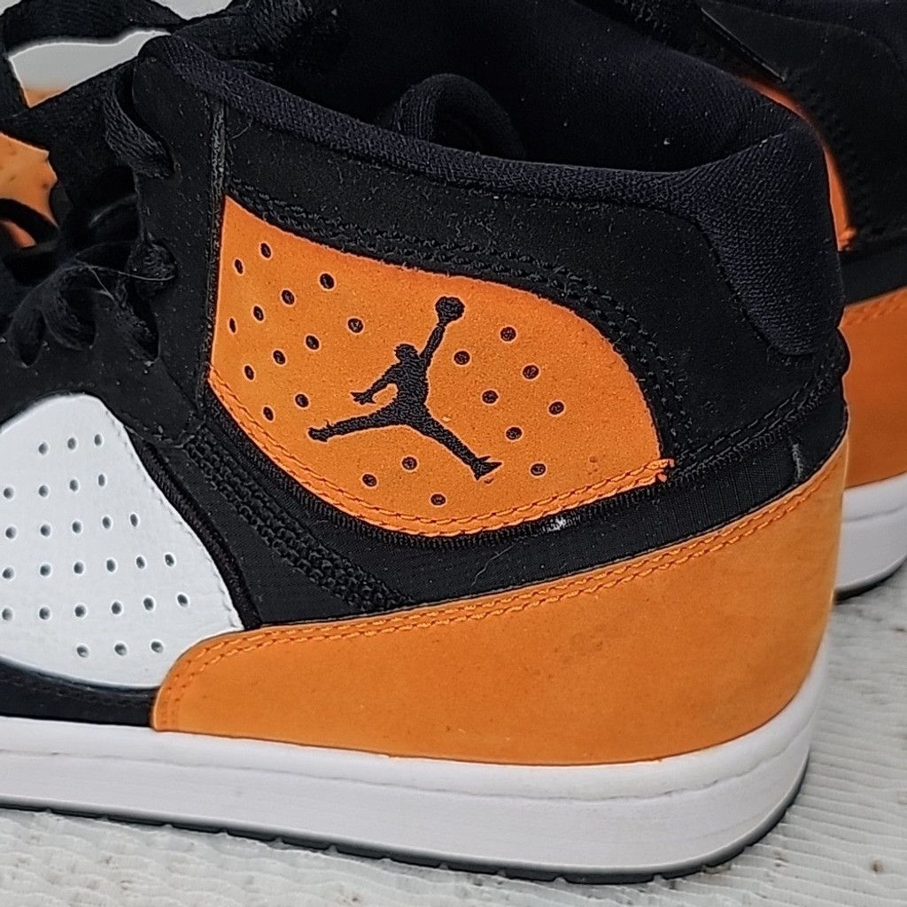 Nike Nike Air Jumpman Access shattered backboard basketball 8.5 Size US 8.5 / EU 41-42 - 3 Thumbnail