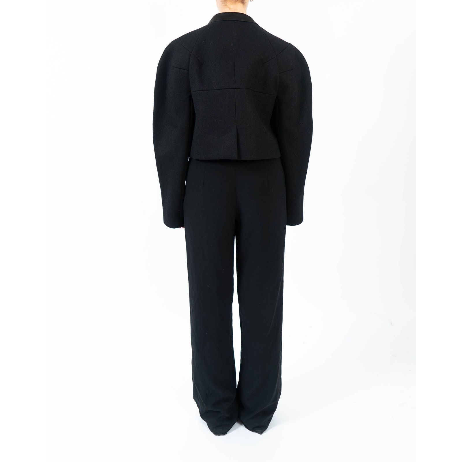 Haider Ackermann FW19 Cropped Overcoat in Black Wool with Silk Satin Collar Size S / US 4 / IT 40 - 4 Thumbnail