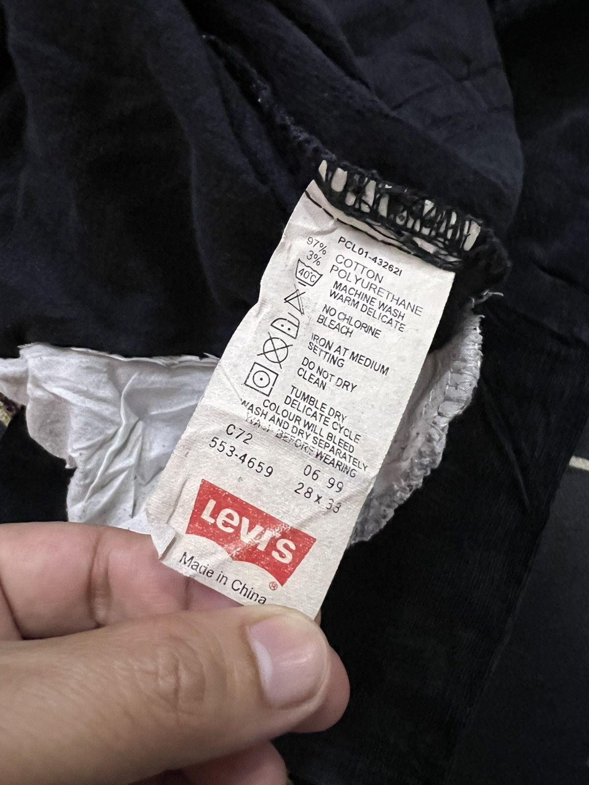 Levi's 💥Flare💥Vintage Levi’s White Tag Corduroy Denim Very Rare Size US 29 - 15 Thumbnail