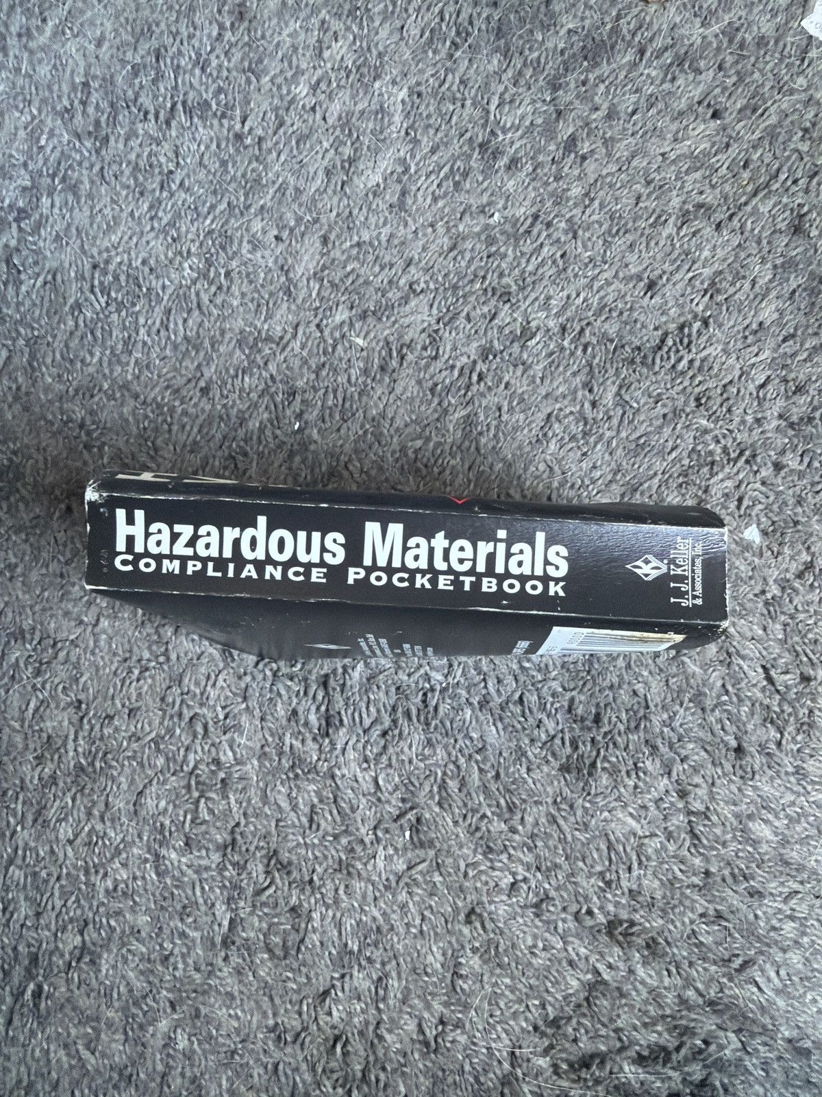 Vintage 2002 J. J. Keller Hazardous Materials Compliance Pocketbook Size ONE SIZE - 3 Thumbnail