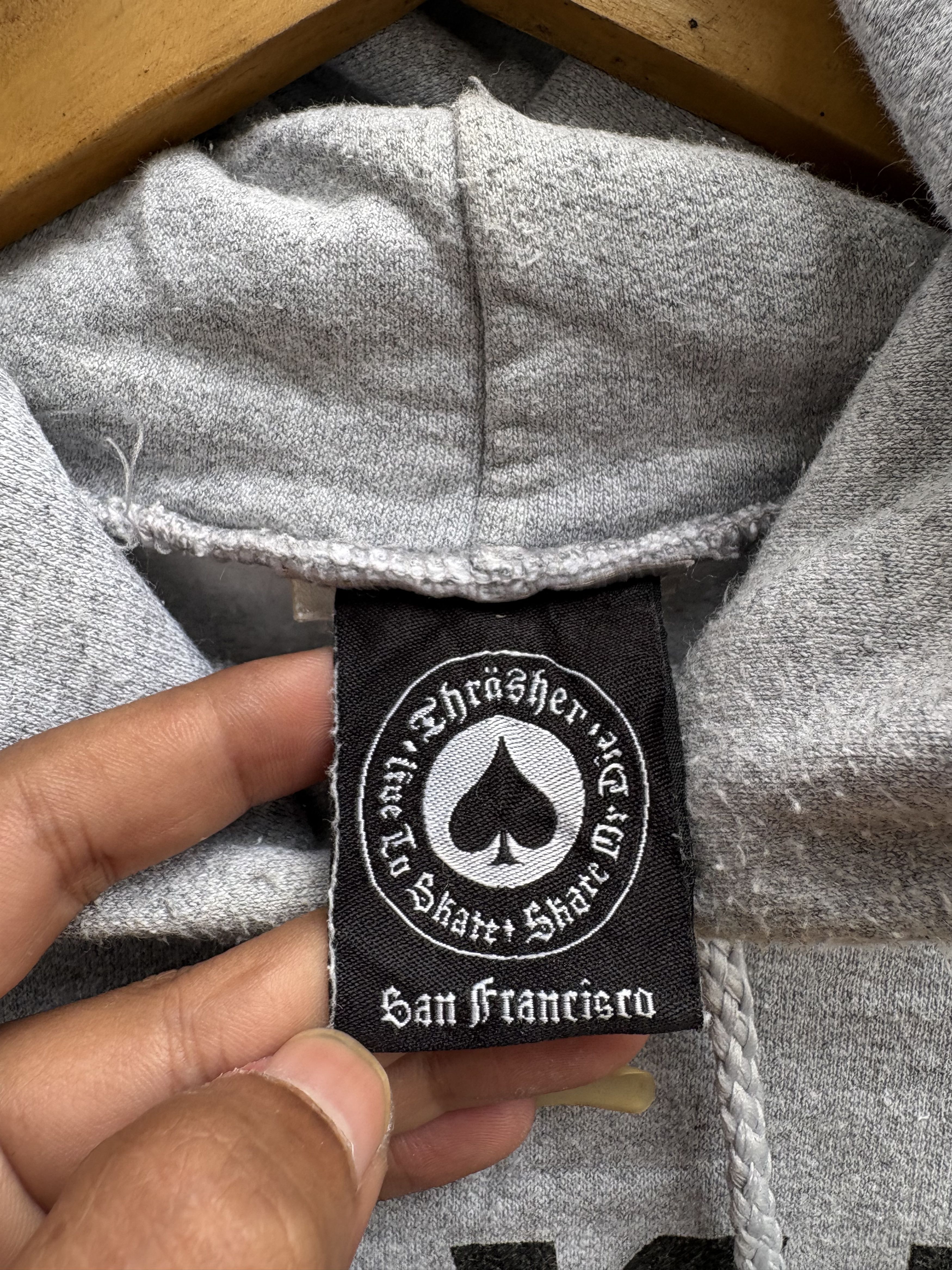 Thrasher Vintage thrasher skateboard hoodie Size US L / EU 52-54 / 3 - 4 Thumbnail