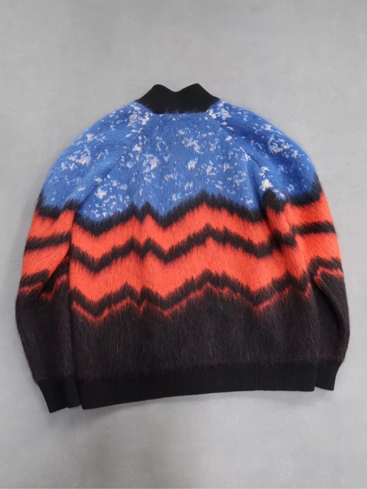 Louis Vuitton Louis Vuitton Mohair Jacquard Logo Knitted Cardigan L Size US L / EU 52-54 / 3 - 2 Thumbnail