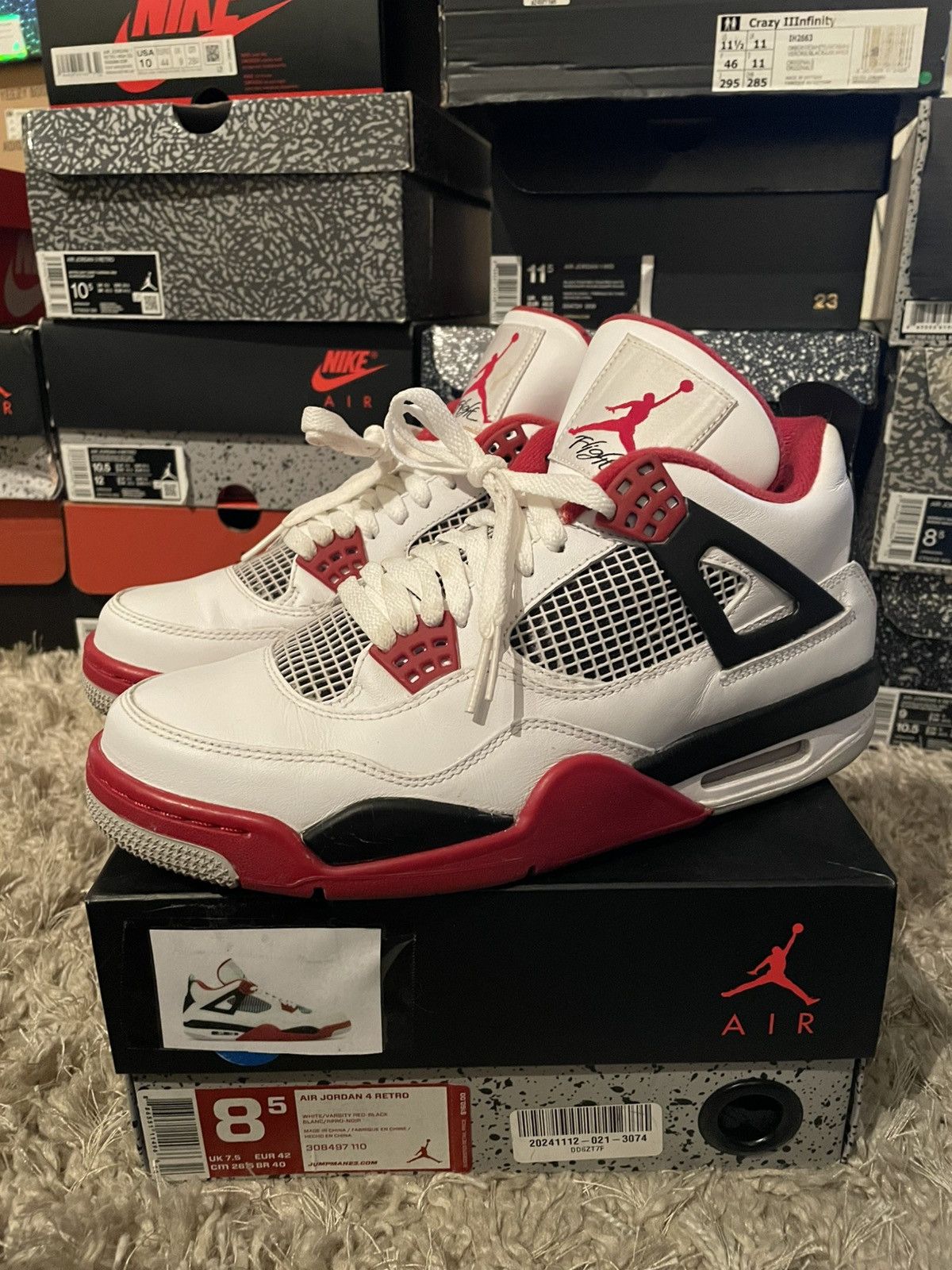 Jordan Brand Jordan 4 Fire Red Size US 8.5 / EU 41-42 - 1 Thumbnail