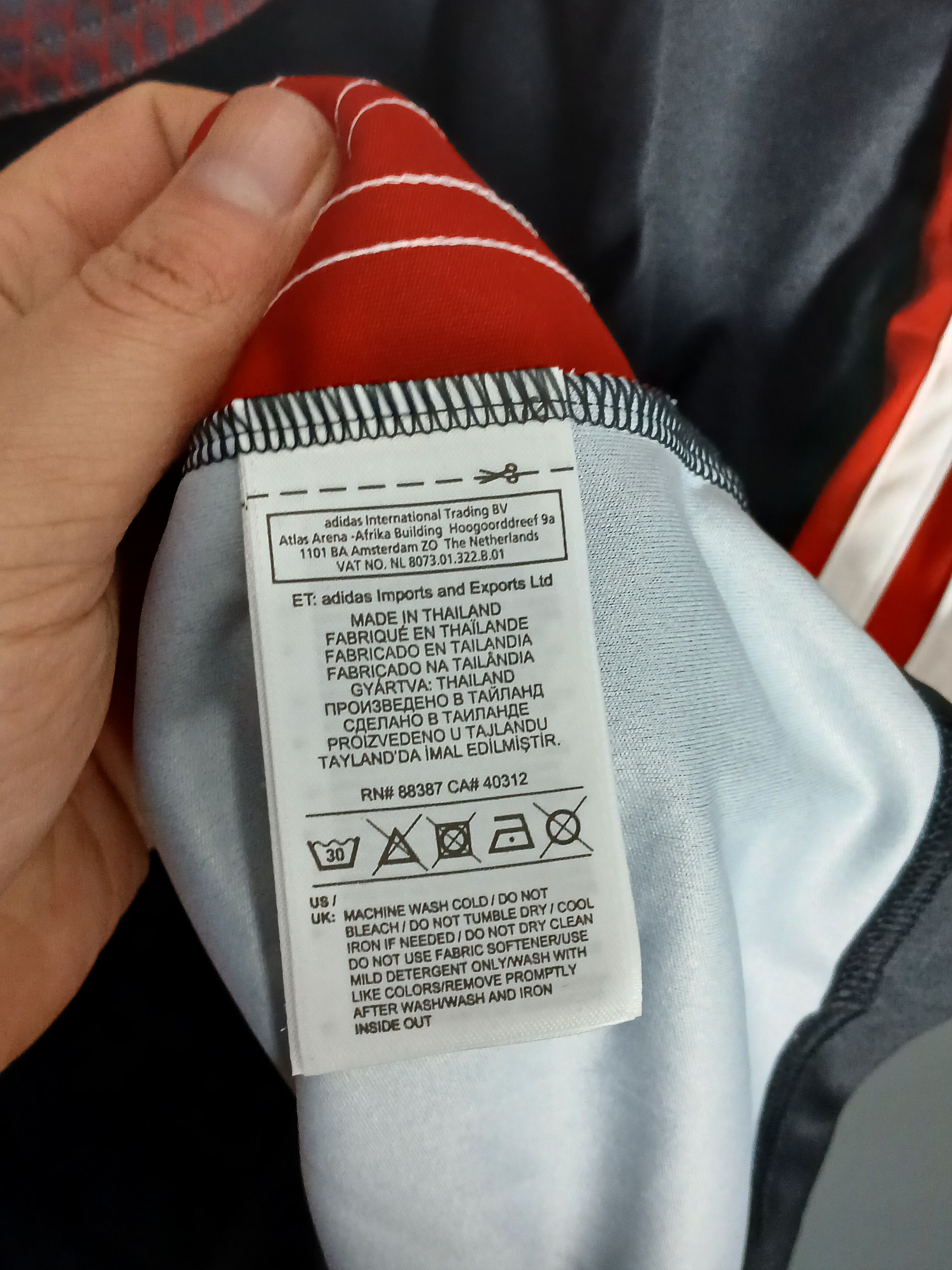 Adidas New Adidas T-Shirt Size US S / EU 44-46 / 1 - 9 Thumbnail